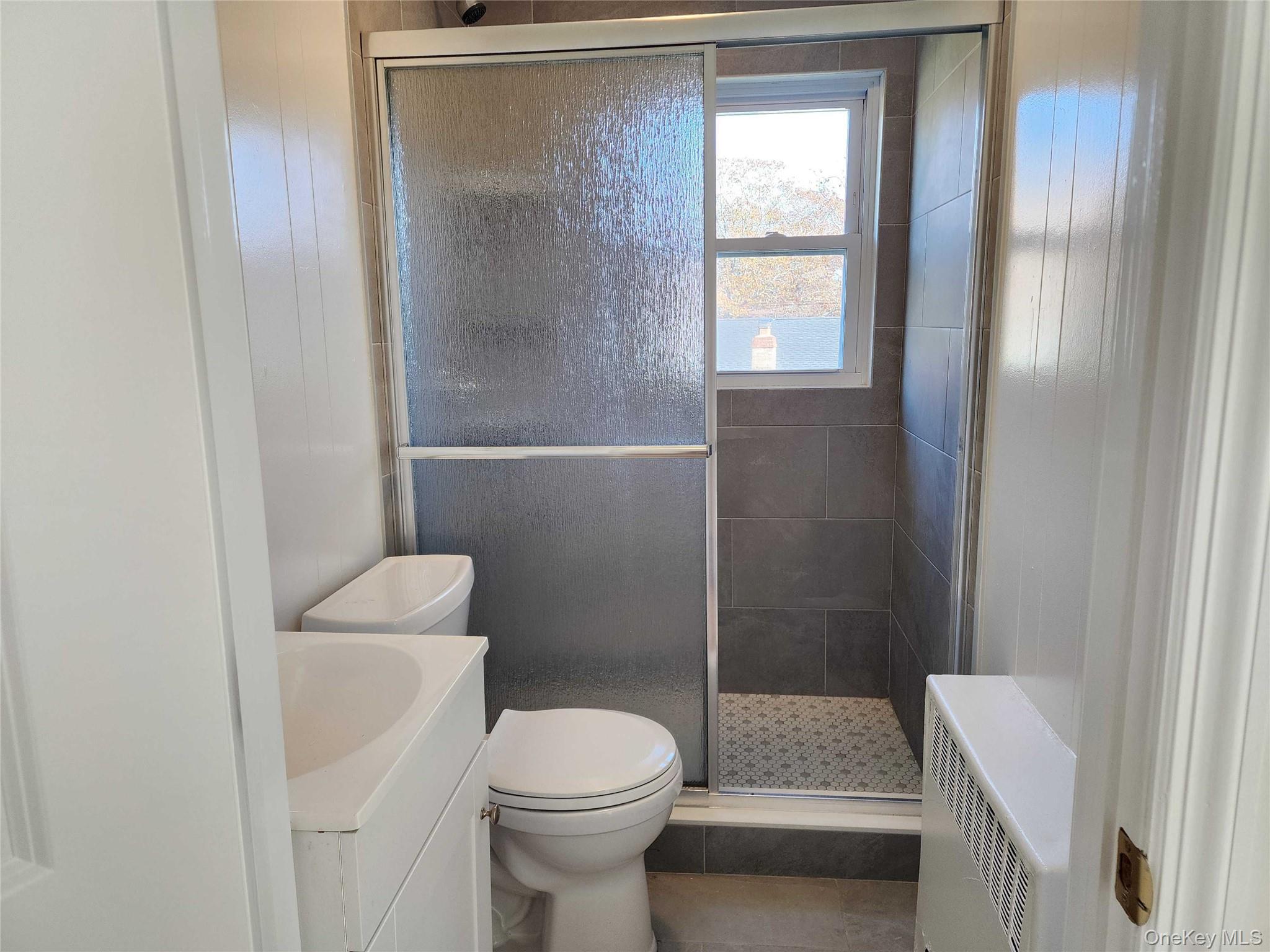 184 Priscilla Avenue, Flanders, NY 11901