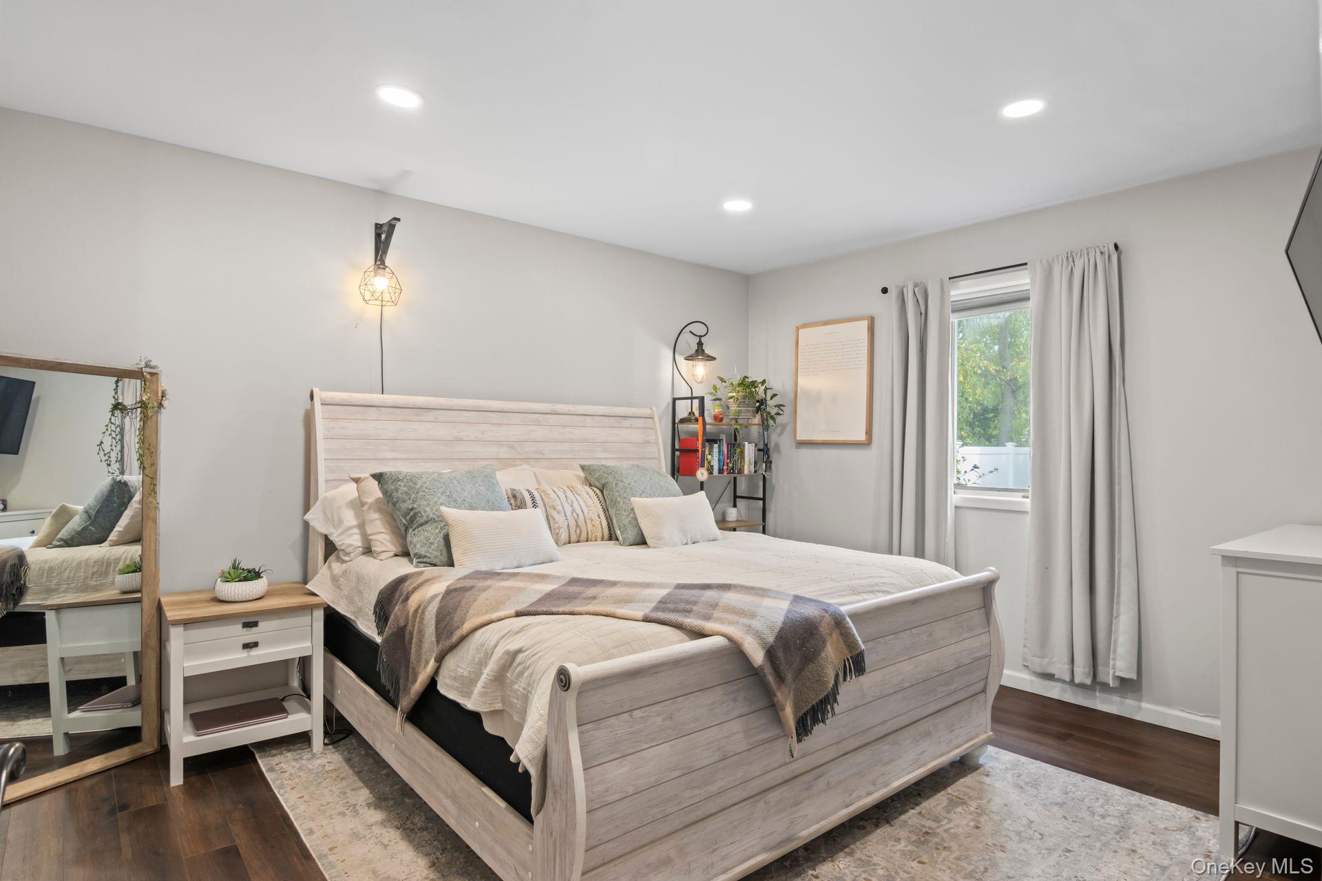 63 Division Avenue, Blue Point, NY 11715