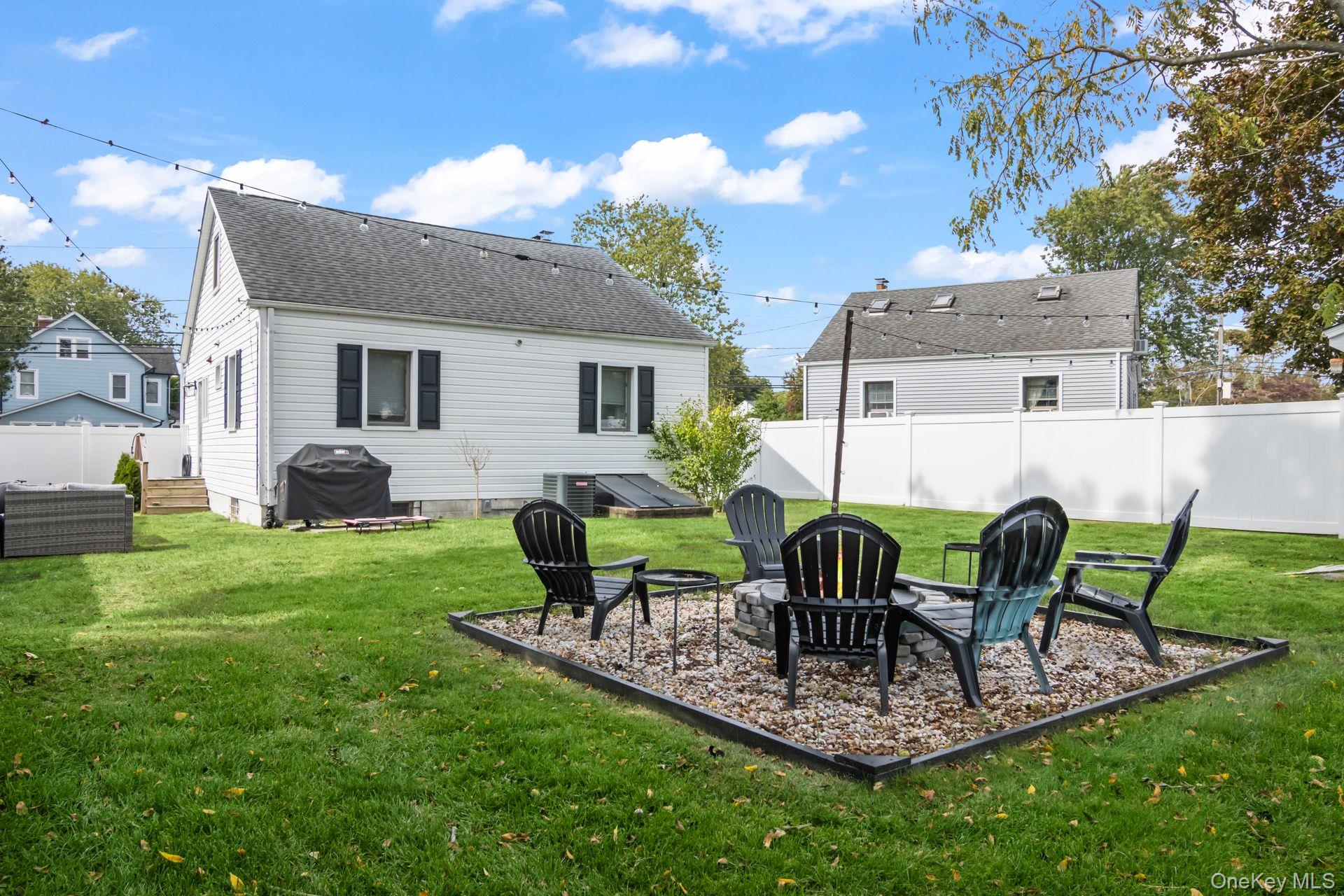 63 Division Avenue, Blue Point, NY 11715