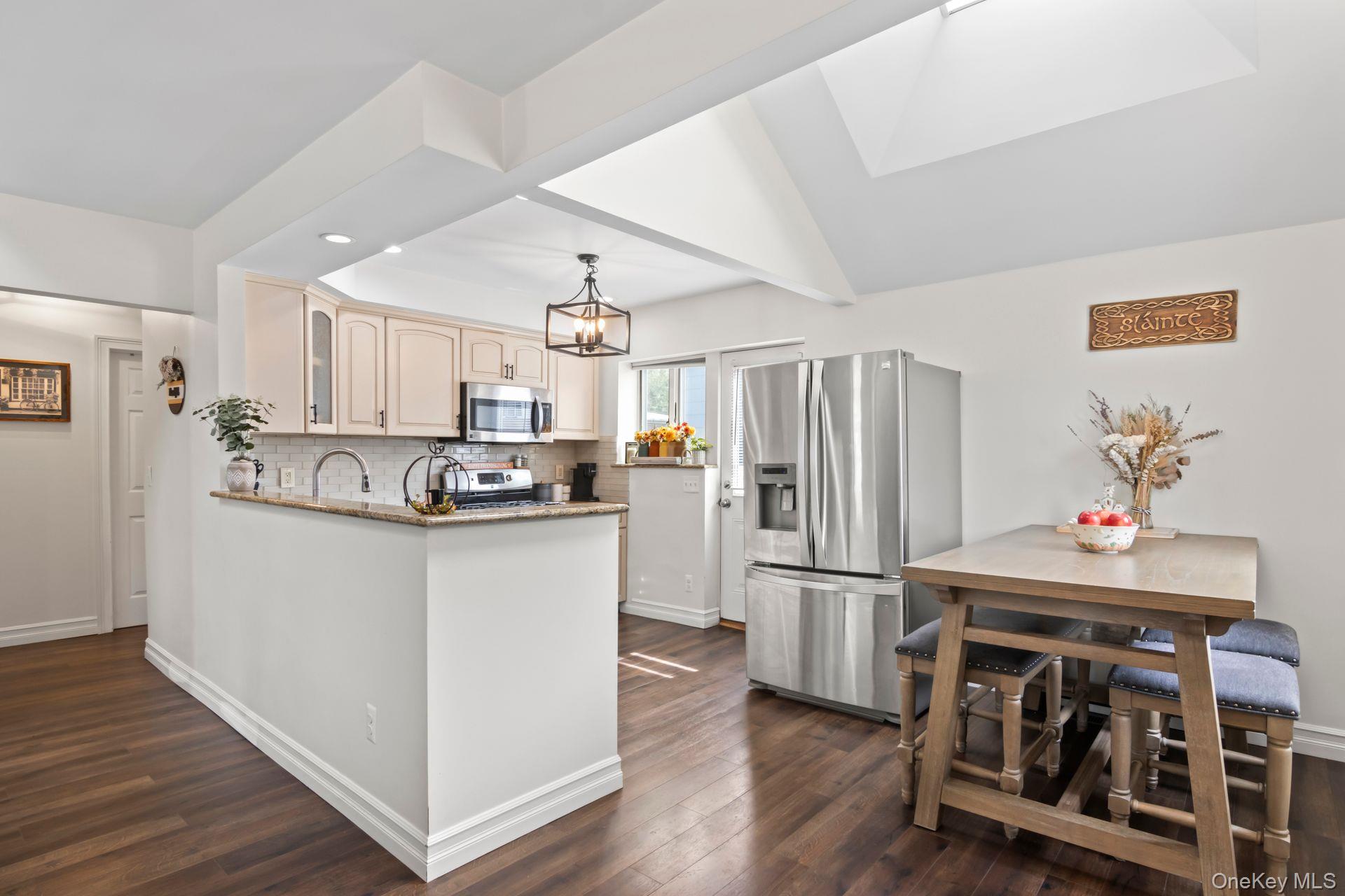 63 Division Avenue, Blue Point, NY 11715