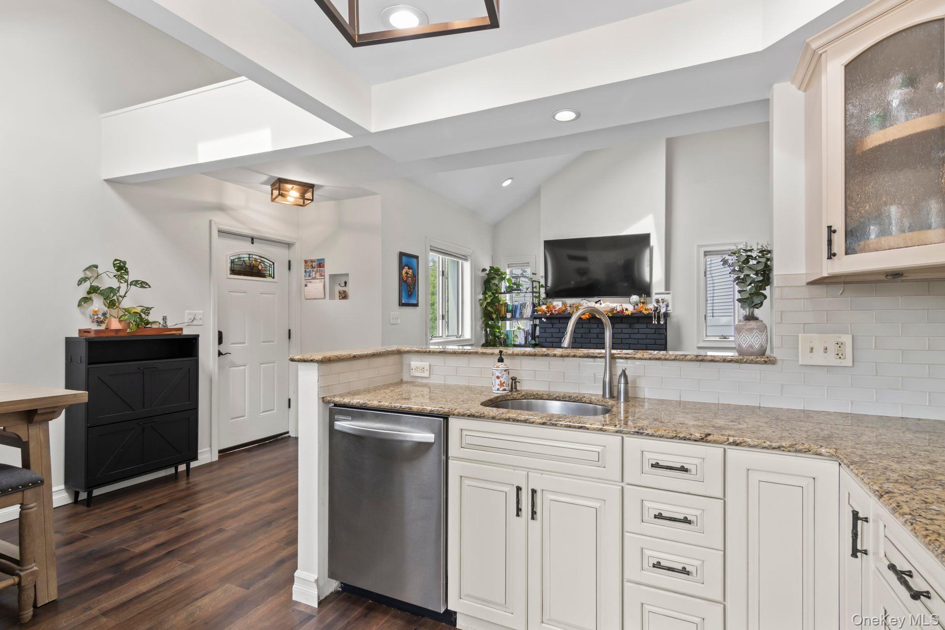 63 Division Avenue, Blue Point, NY 11715