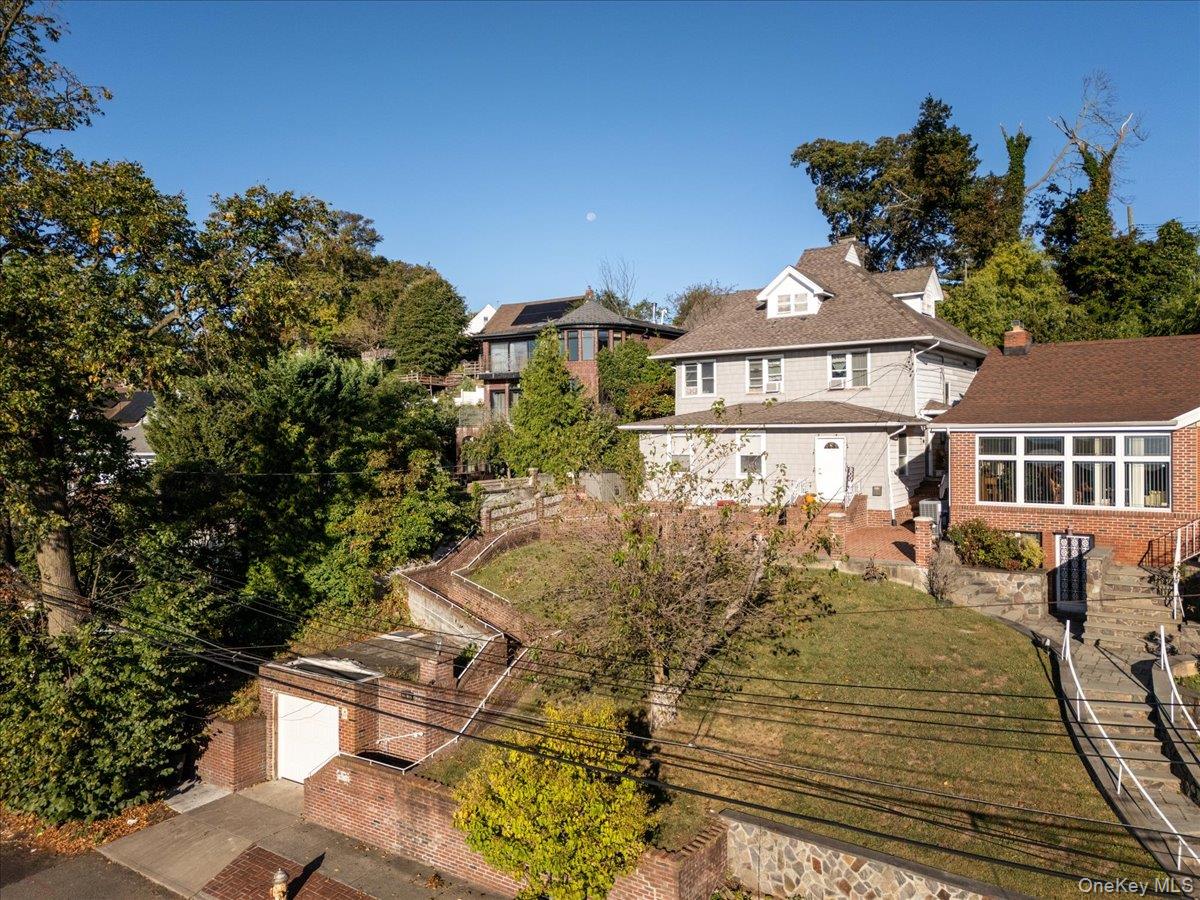 19633 Foothill Avenue, Holliswood, NY 11423