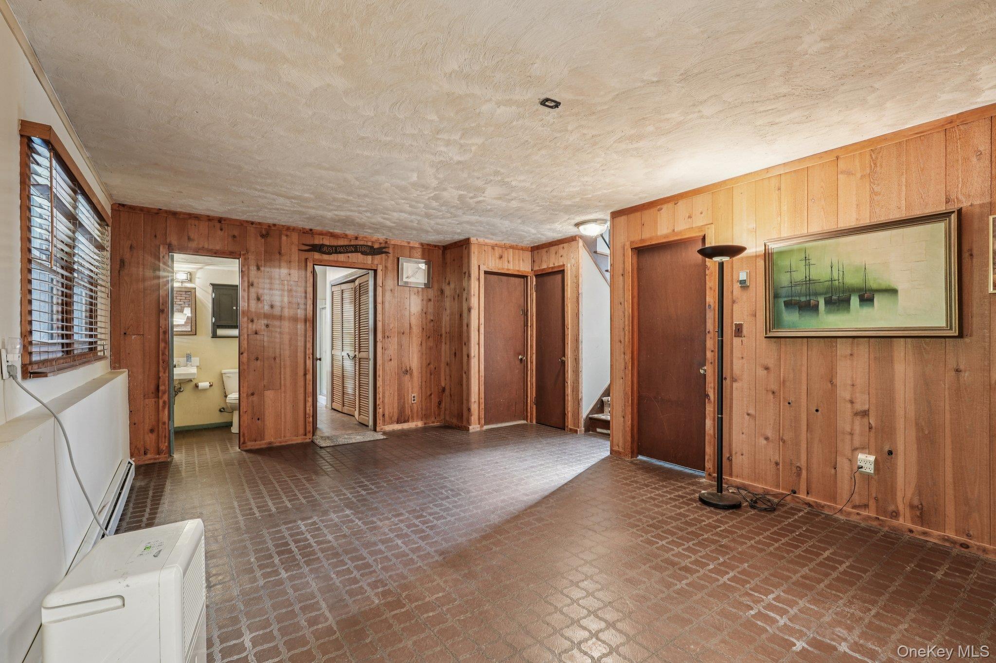 10 Glen Court, Congers, NY 10920