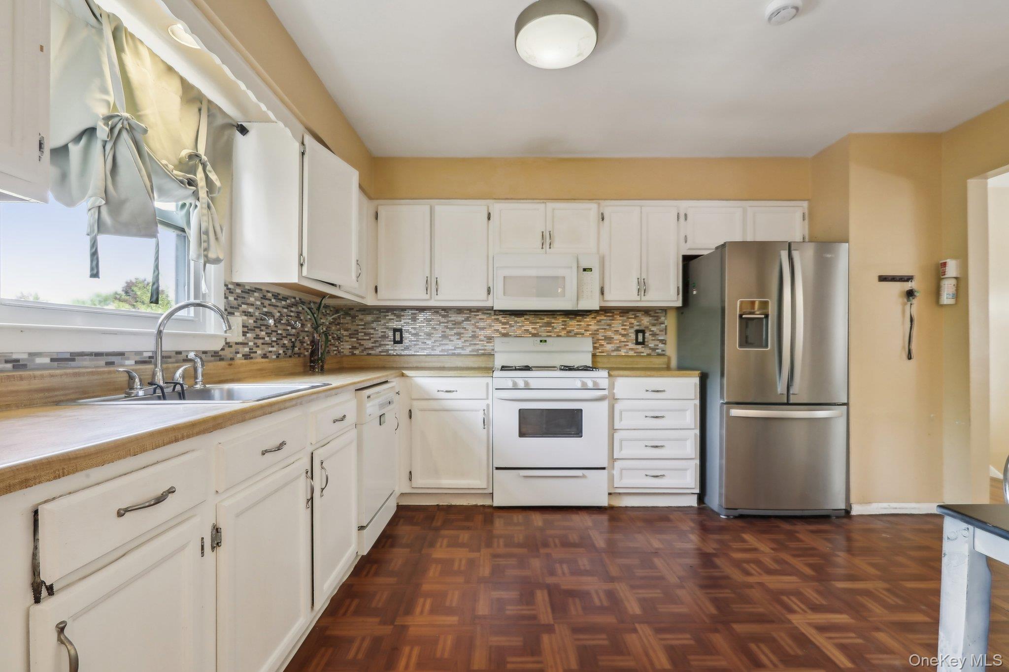 76 Creamery Drive, New Windsor, NY 12553