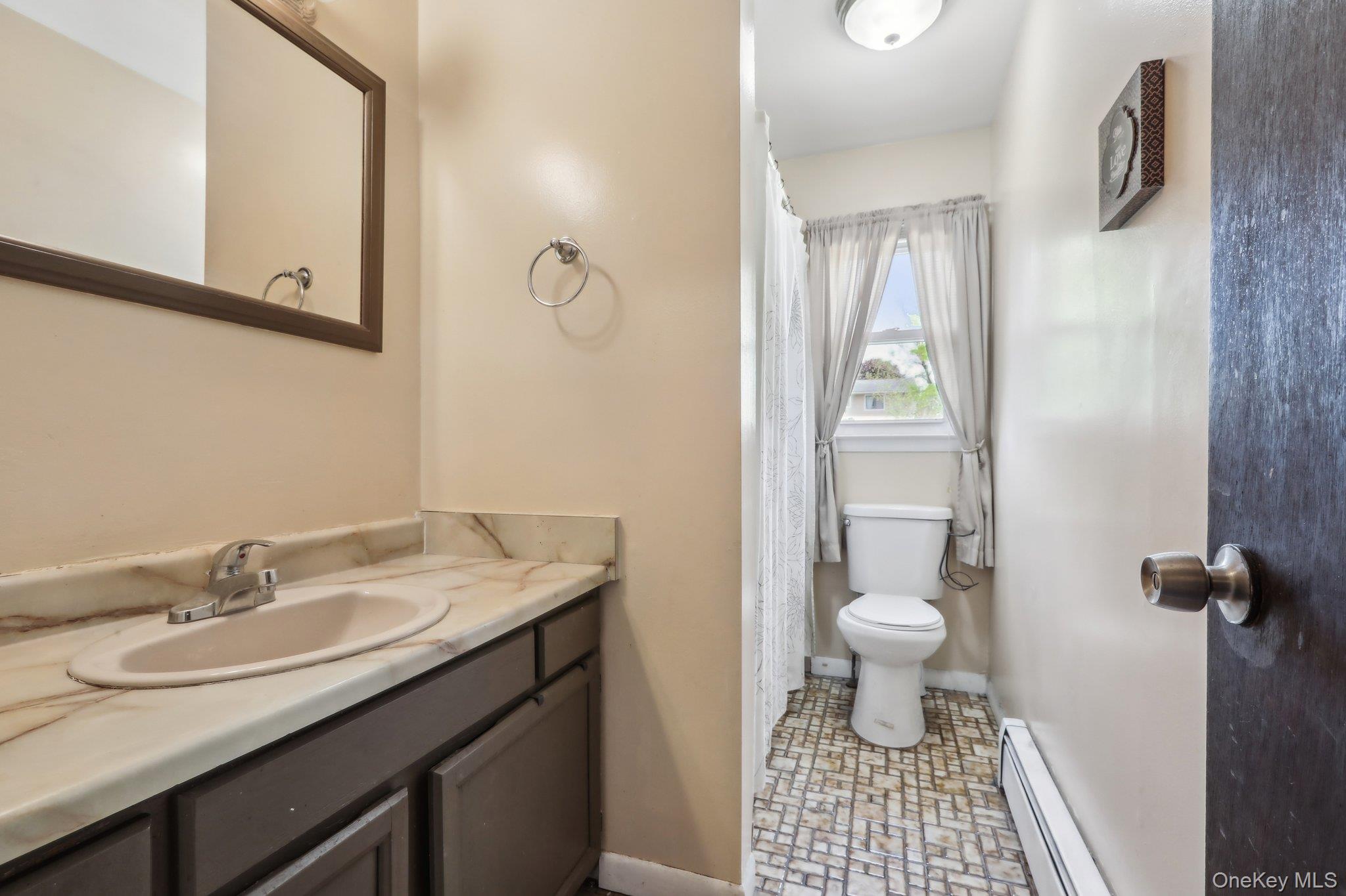 76 Creamery Drive, New Windsor, NY 12553