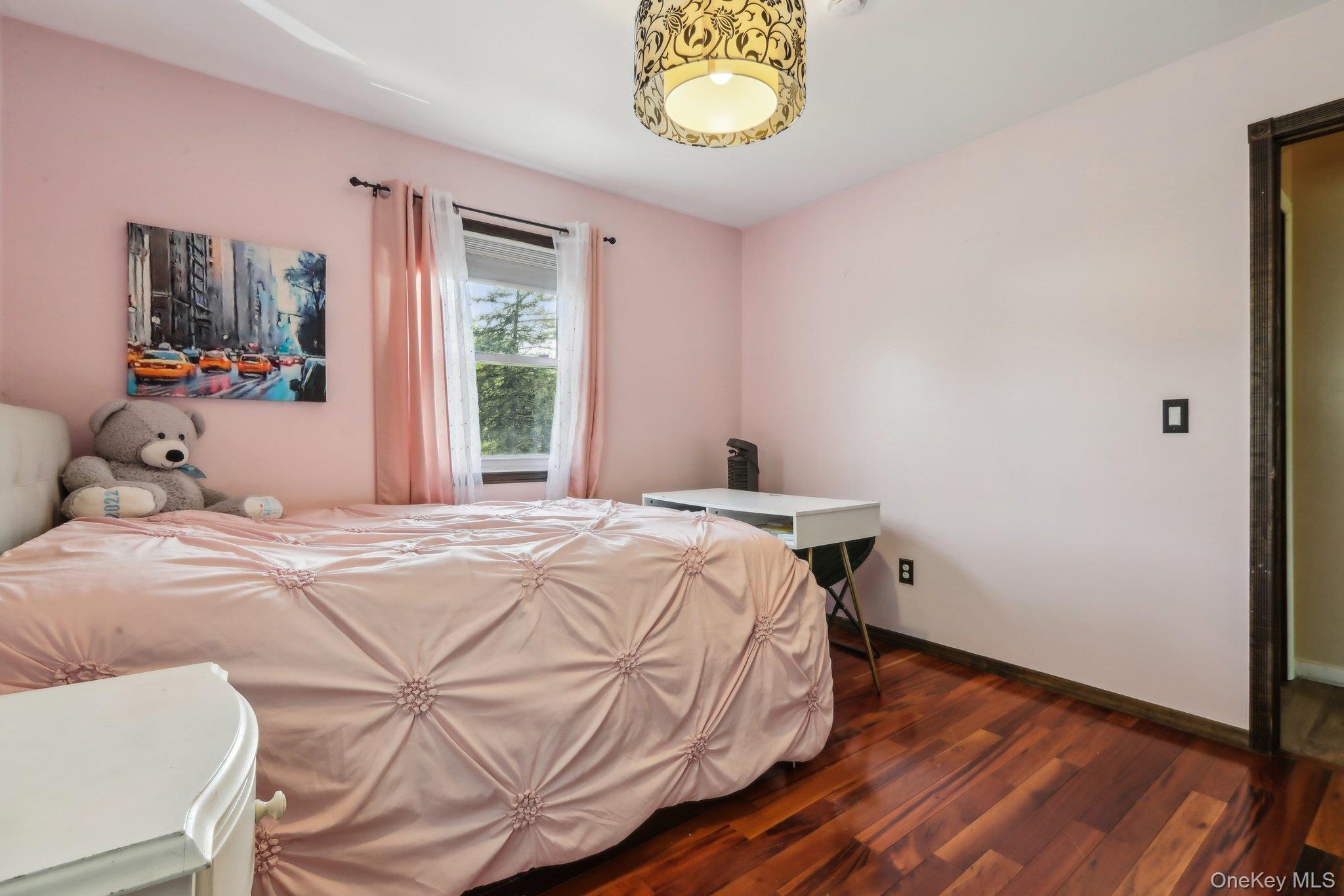 76 Creamery Drive, New Windsor, NY 12553