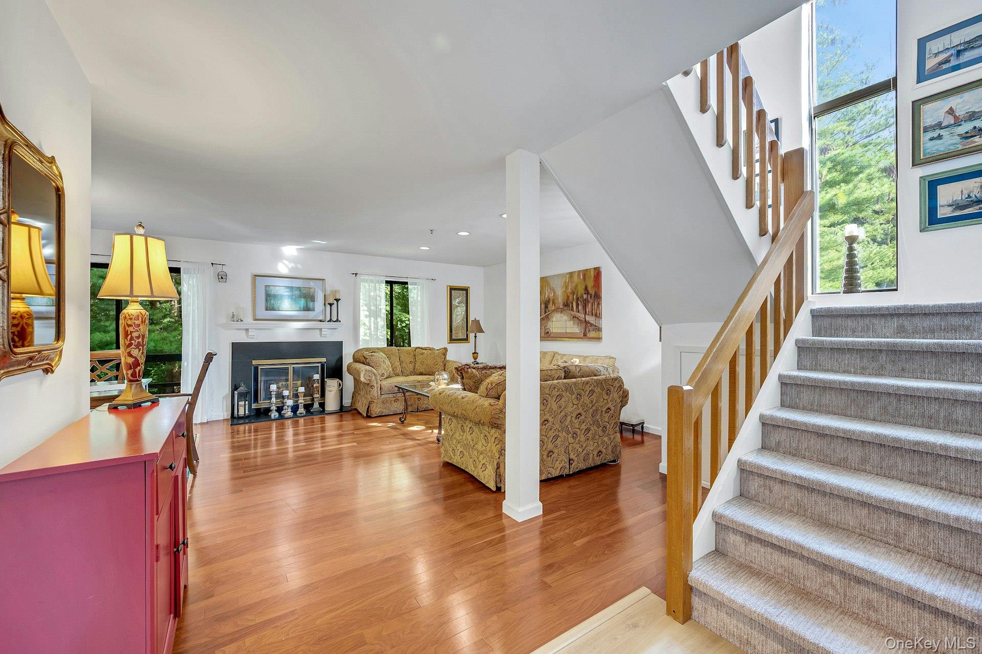 193 Stone Oaks Drive, Hartsdale, NY 10530