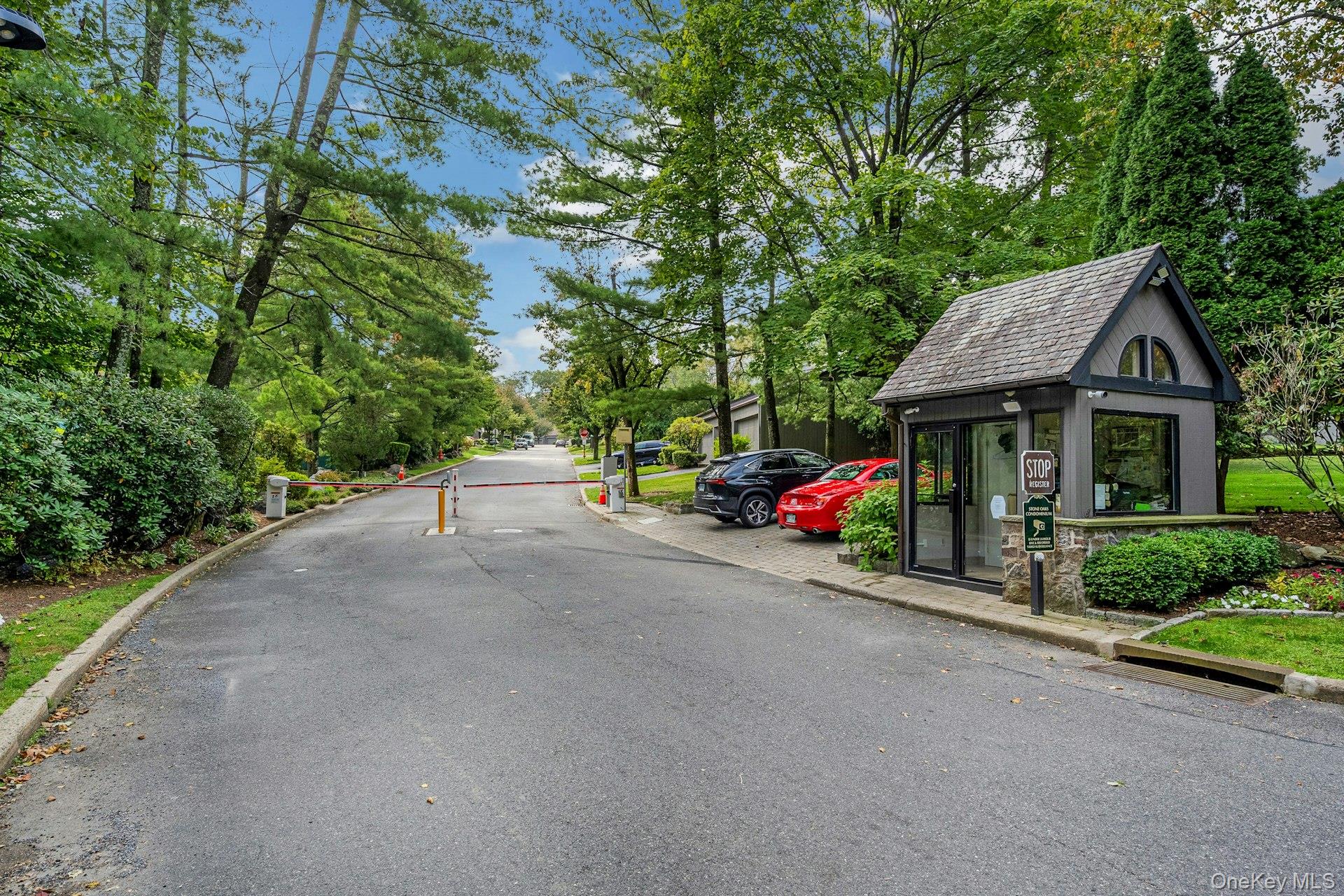 193 Stone Oaks Drive, Hartsdale, NY 10530