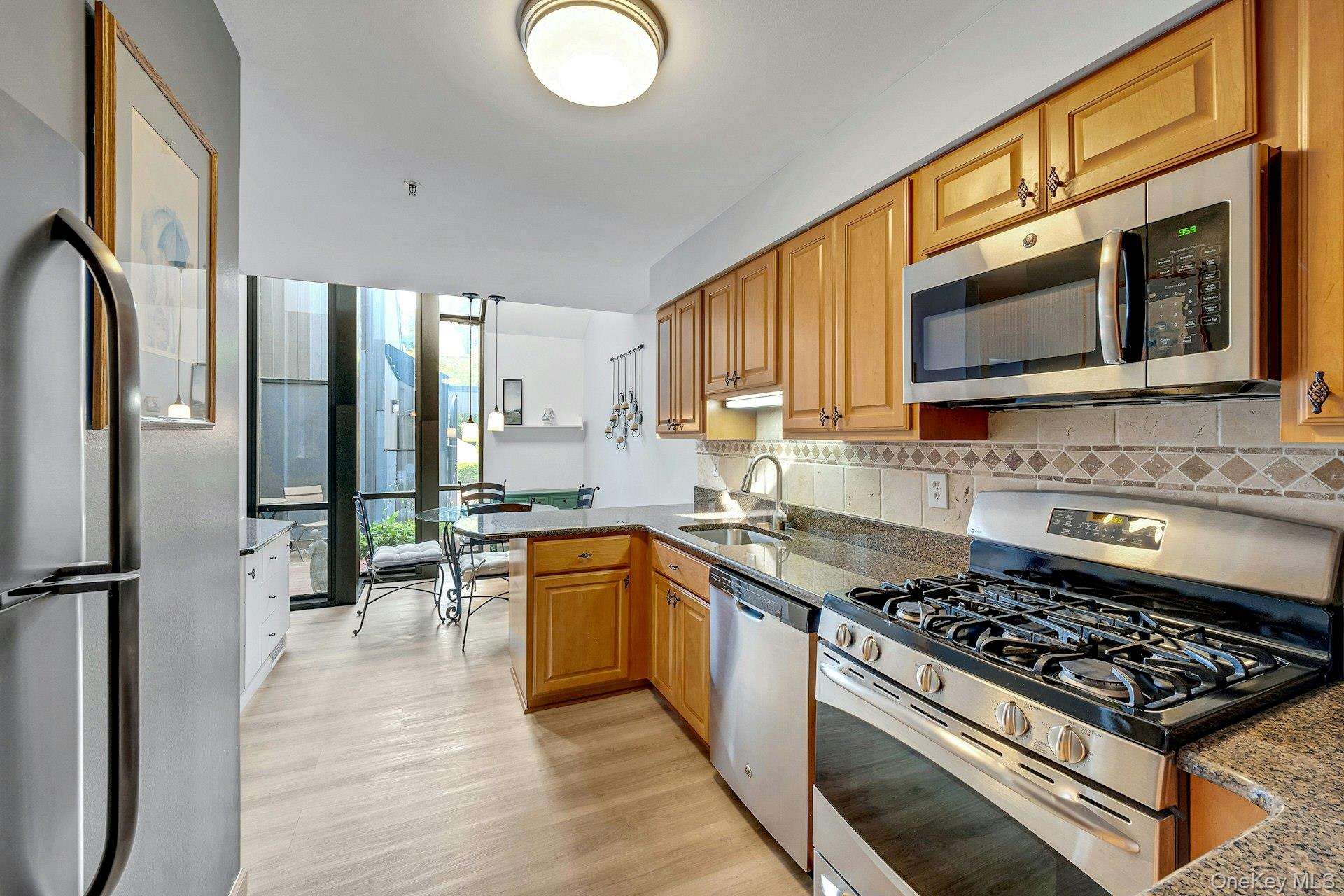 193 Stone Oaks Drive, Hartsdale, NY 10530