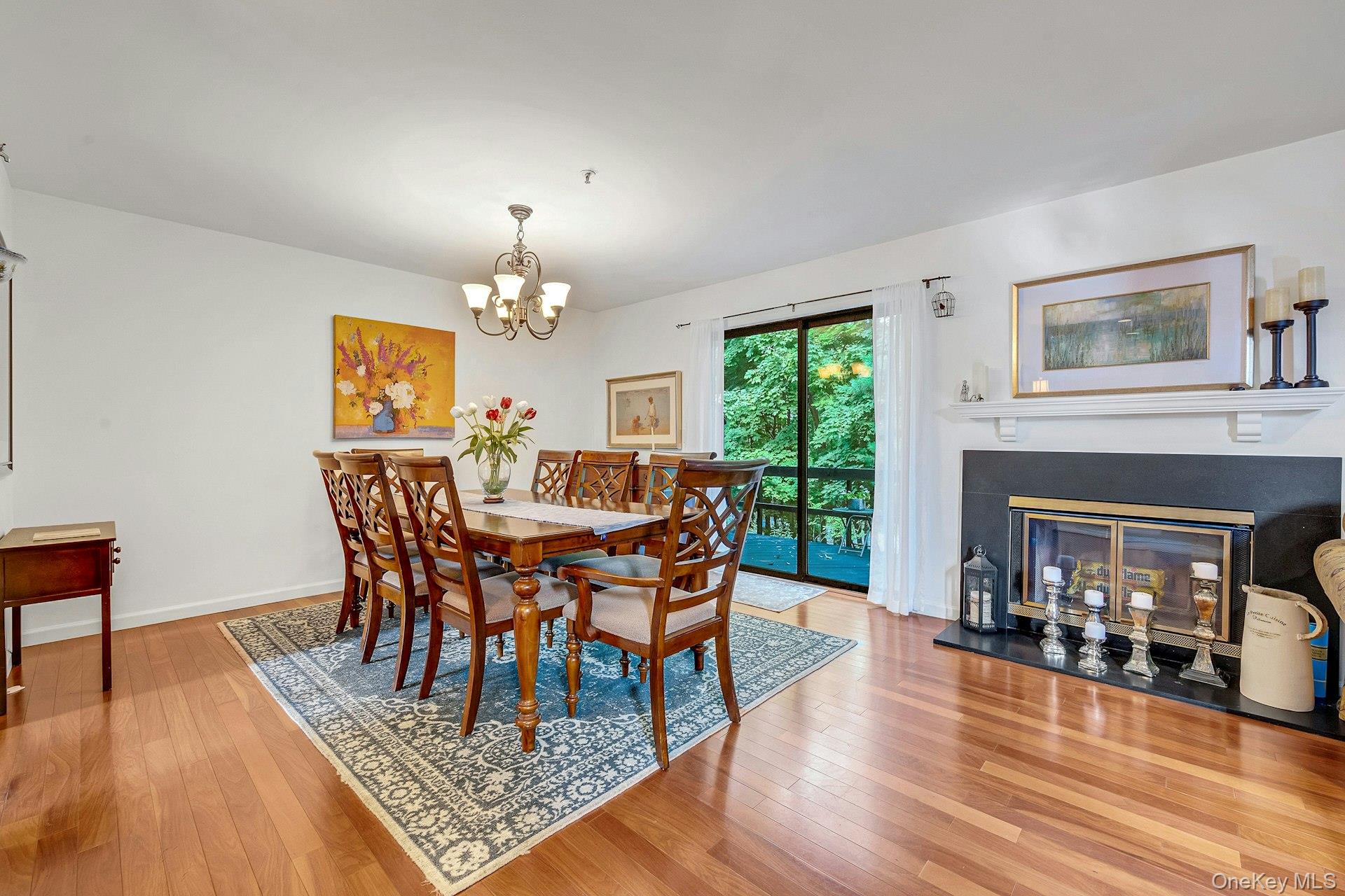 193 Stone Oaks Drive, Hartsdale, NY 10530