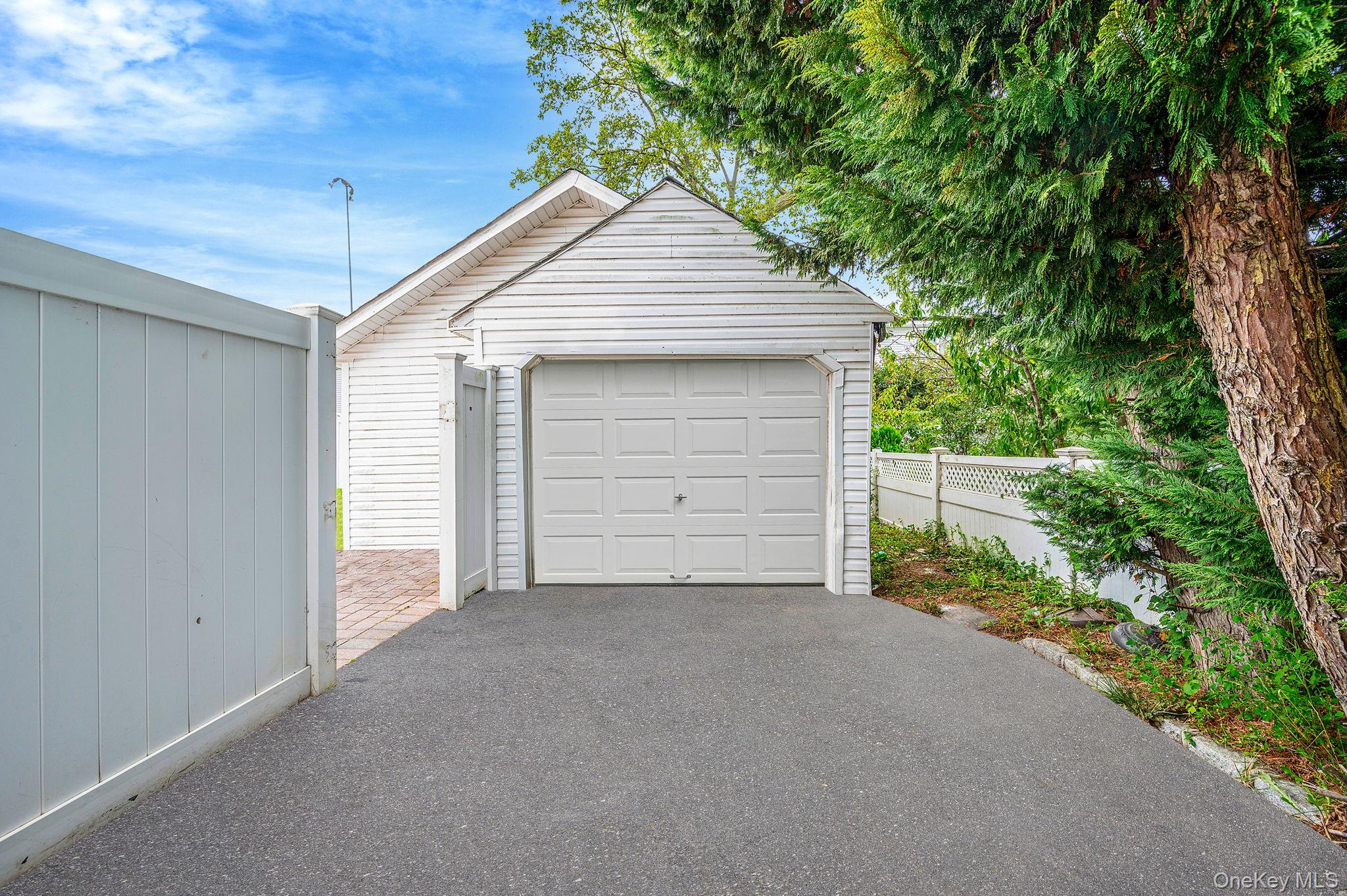 55 Moore Avenue, Oceanside, NY 11572