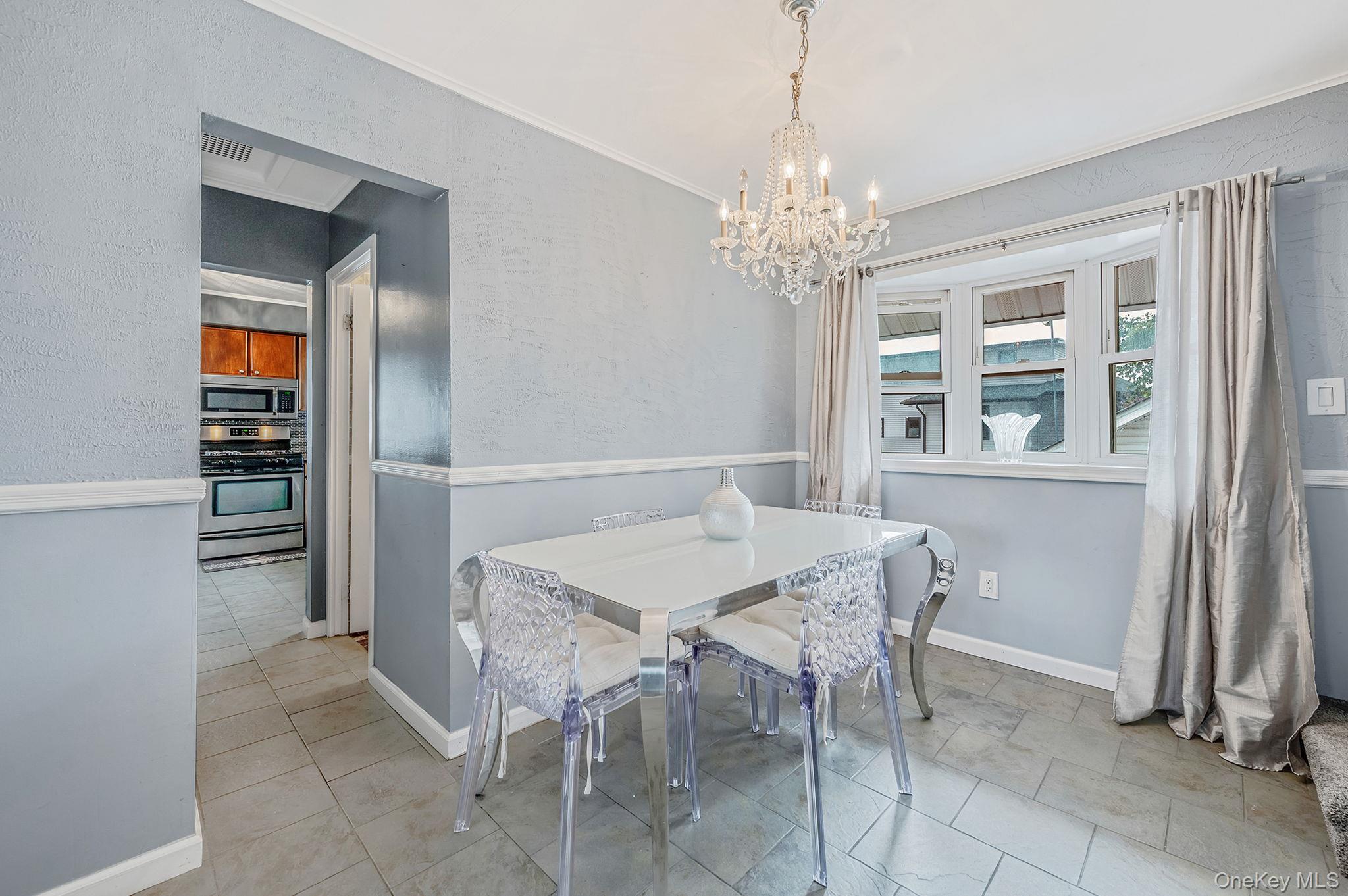 55 Moore Avenue, Oceanside, NY 11572