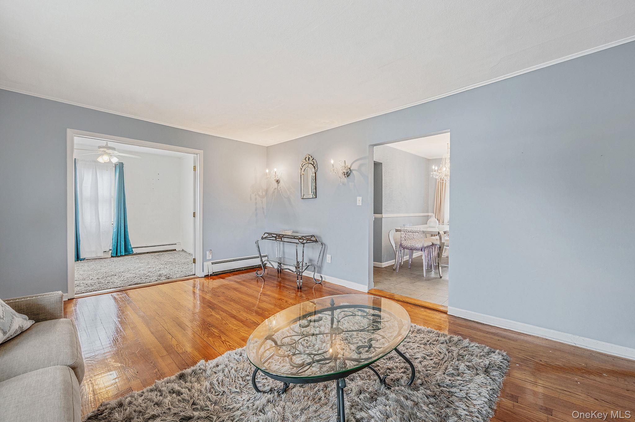 55 Moore Avenue, Oceanside, NY 11572