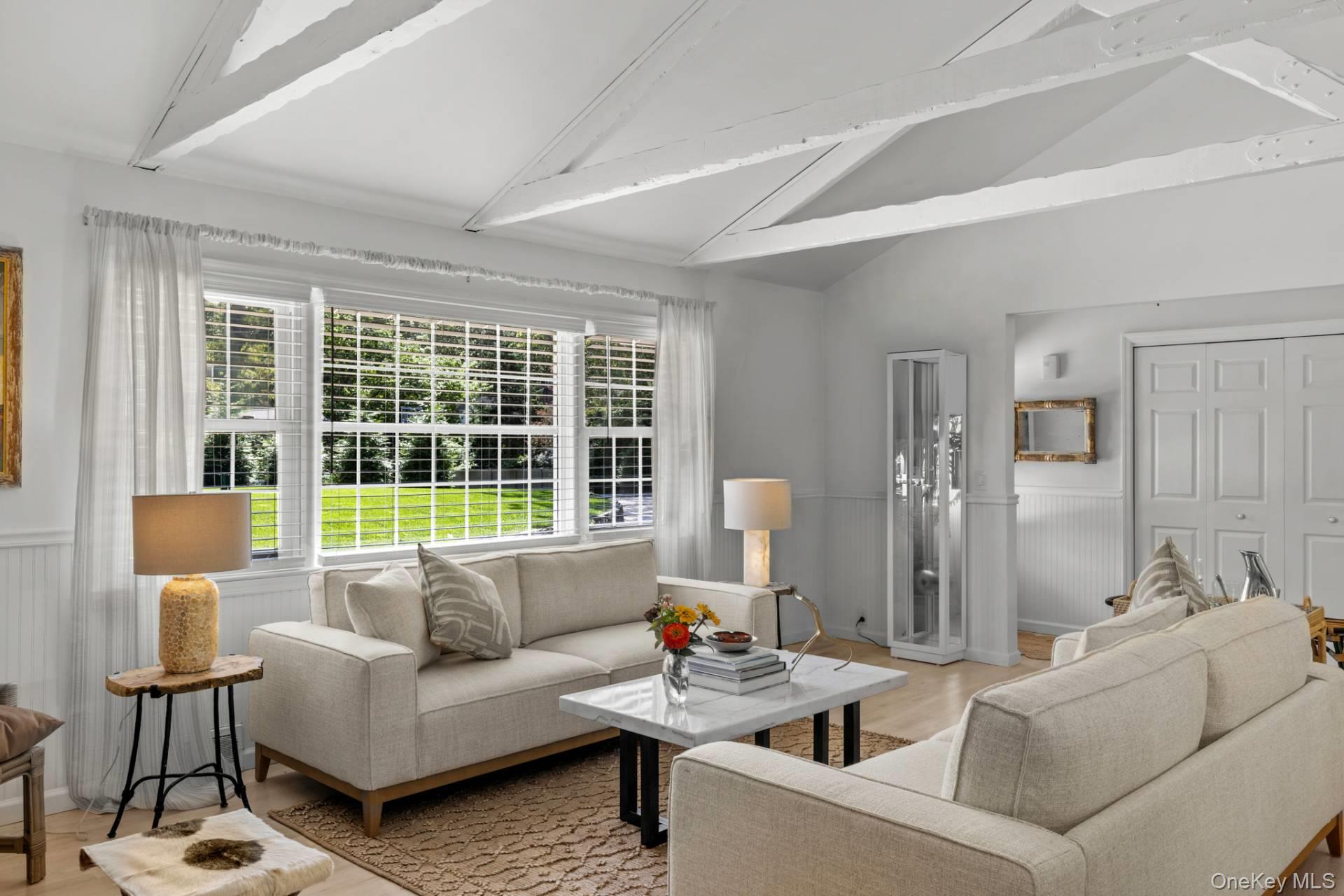 40 Highlands Drive, Southampton, NY 11968