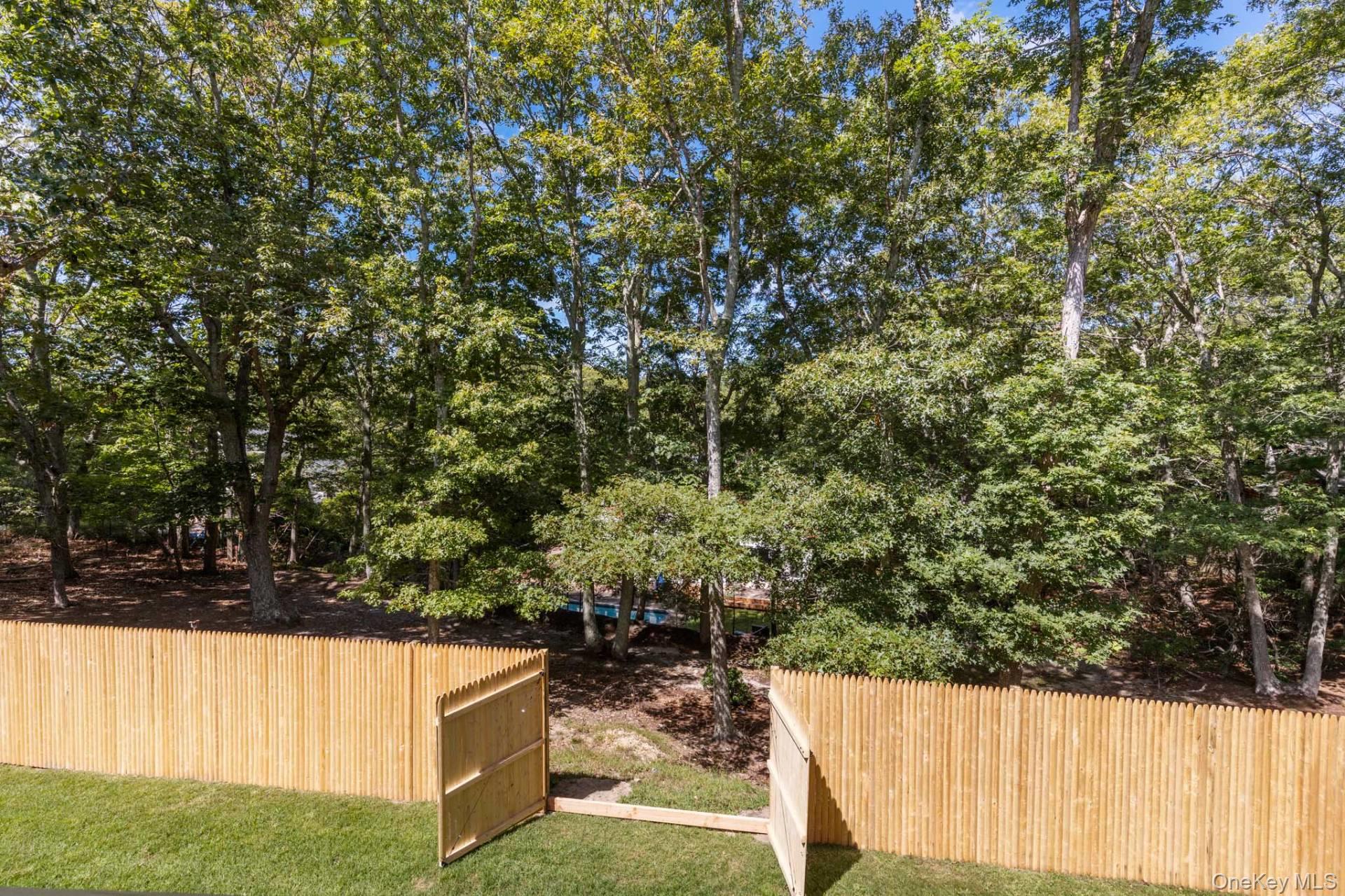 40 Highlands Drive, Southampton, NY 11968