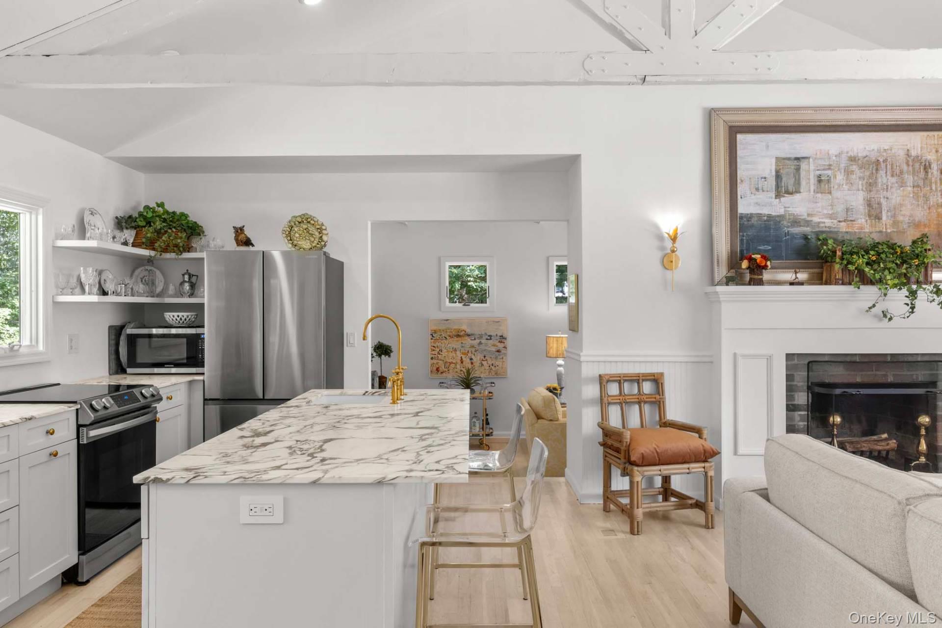 40 Highlands Drive, Southampton, NY 11968