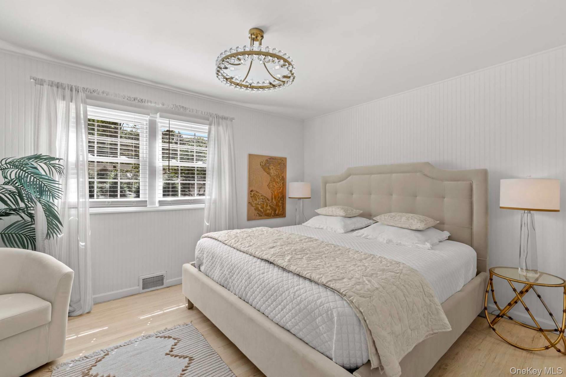 40 Highlands Drive, Southampton, NY 11968