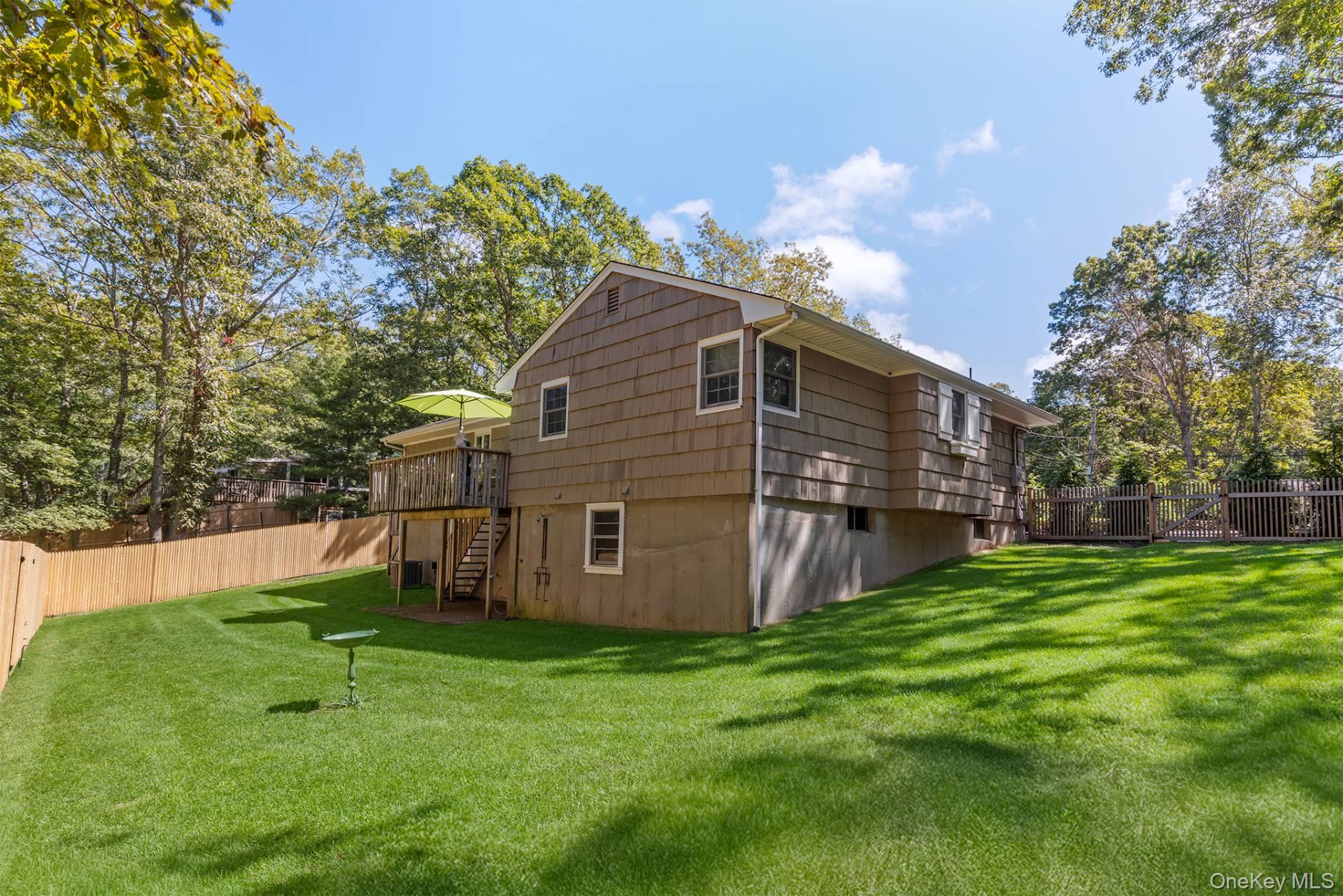 40 Highlands Drive, Southampton, NY 11968