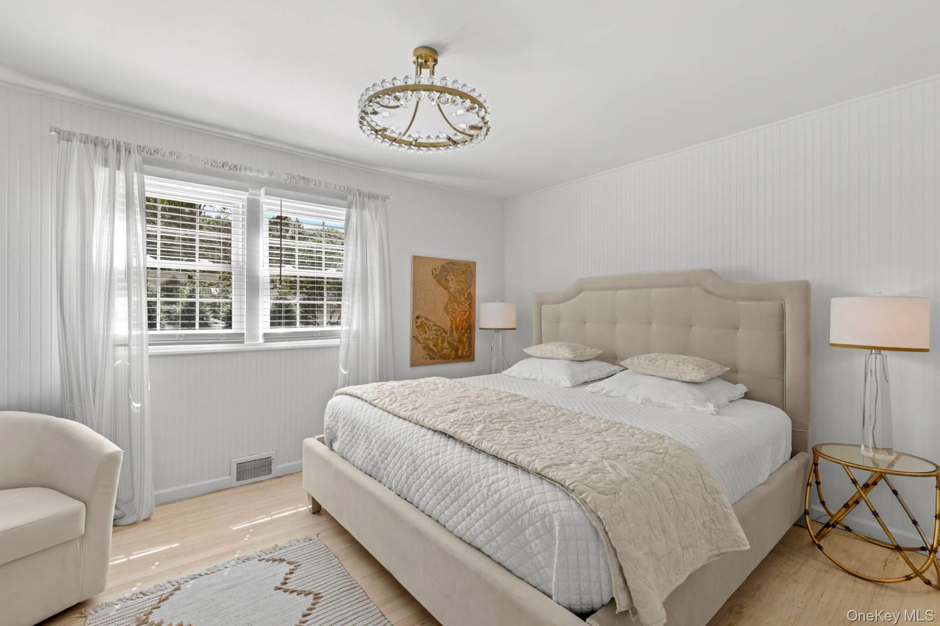 40 Highlands Drive, Southampton, NY 11968