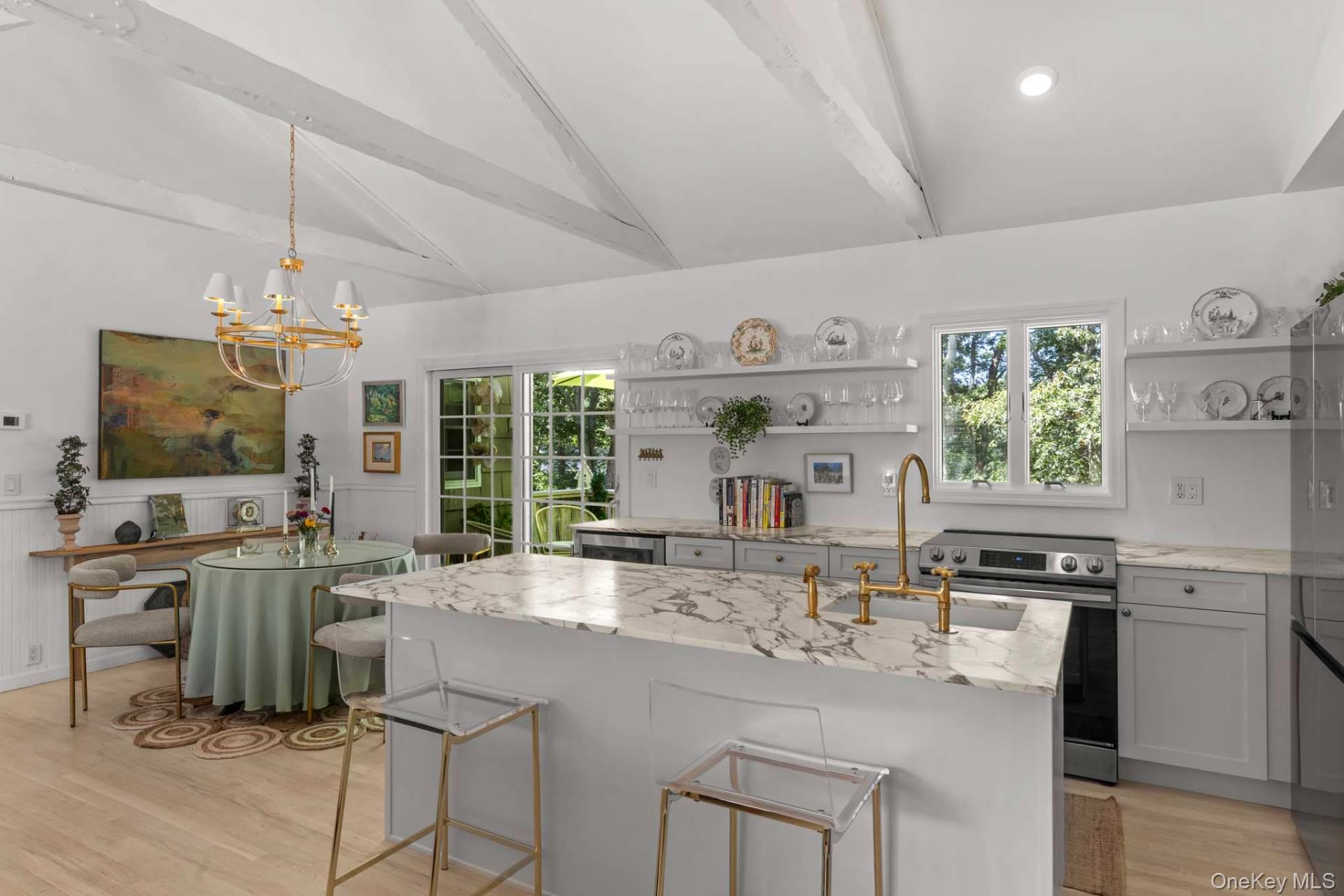 40 Highlands Drive, Southampton, NY 11968