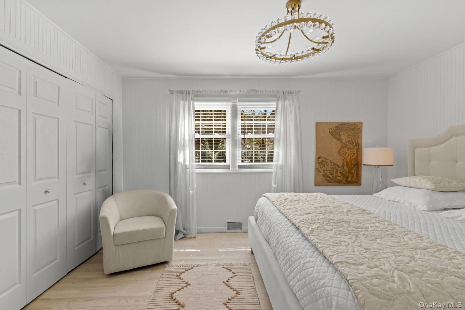 40 Highlands Drive, Southampton, NY 11968