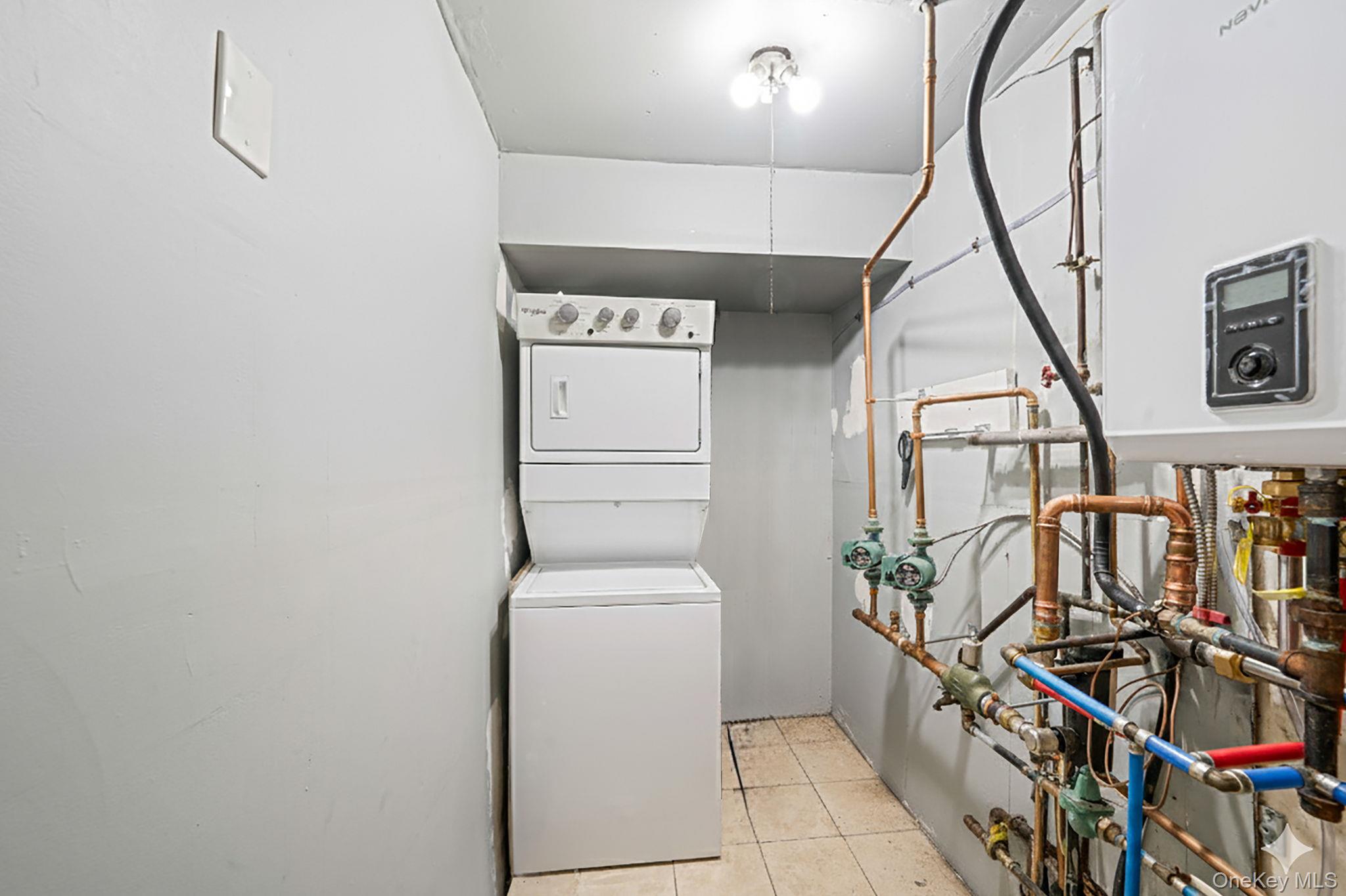 20 Janet Street, Port Jefferson Station, NY 11776