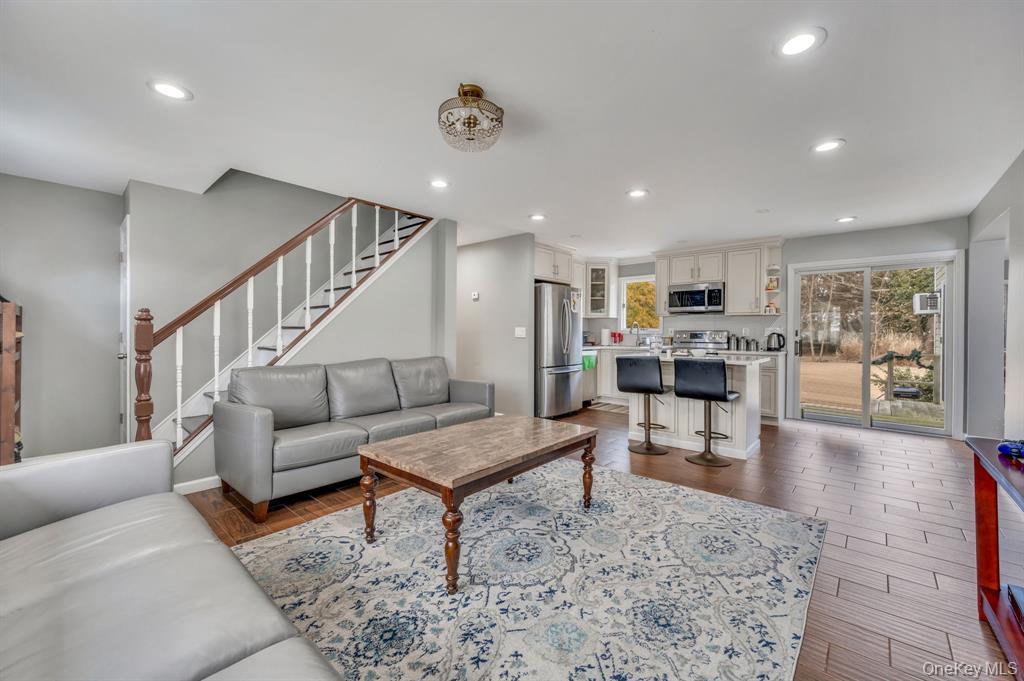 20 Marlon Avenue, Bethpage, NY 11714