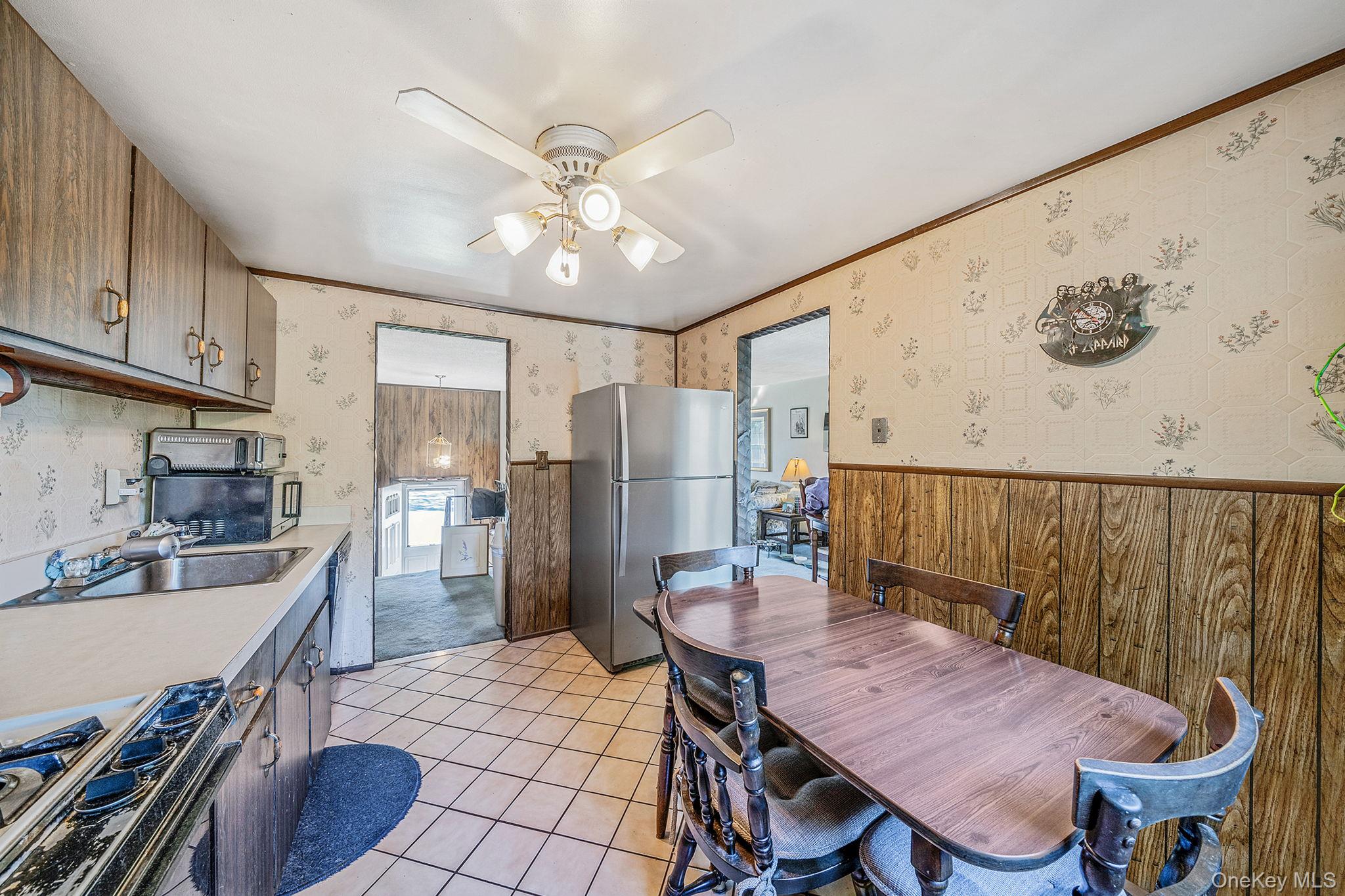 101 Elmwood Avenue, Selden, NY 11784