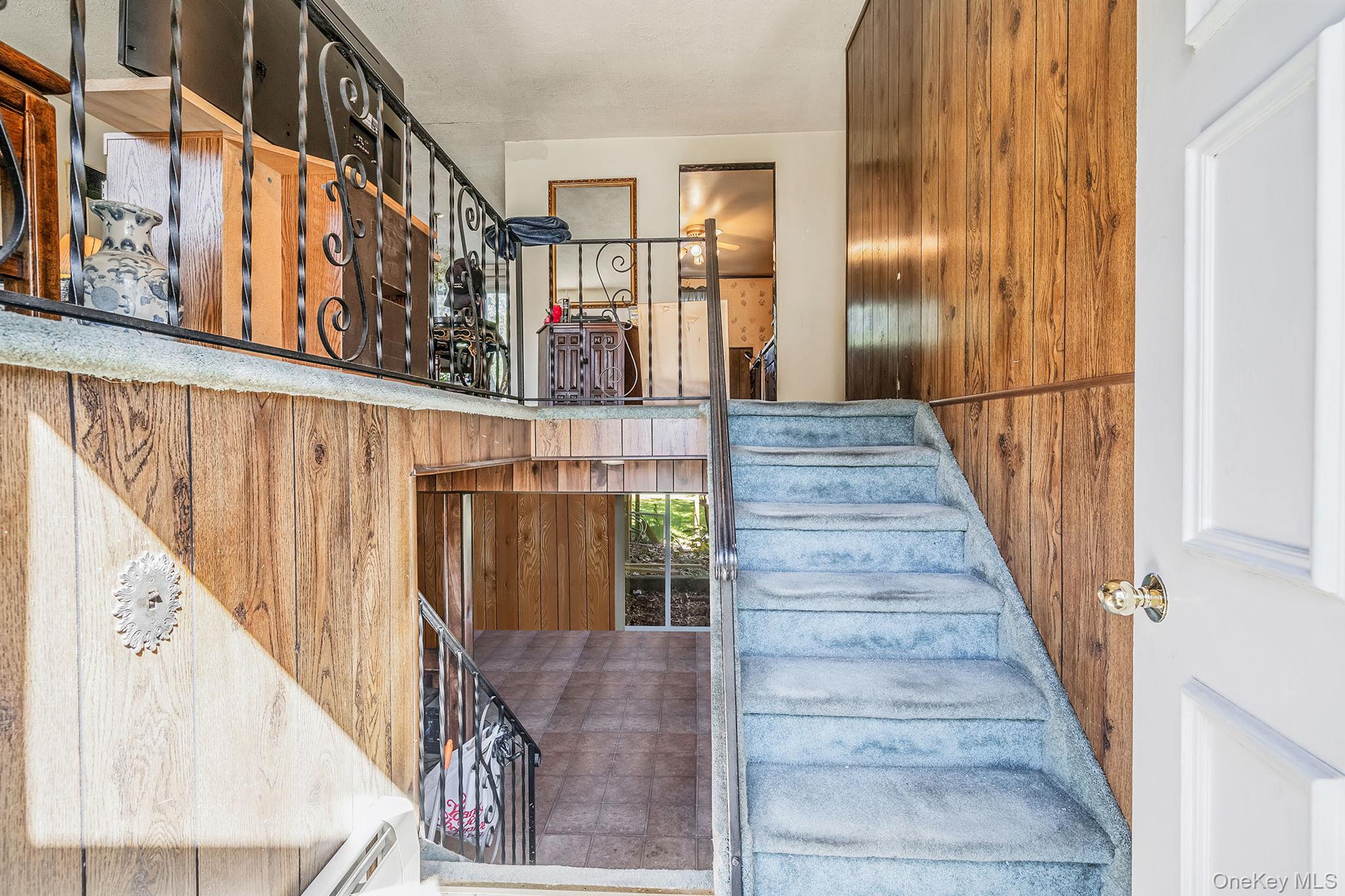 101 Elmwood Avenue, Selden, NY 11784