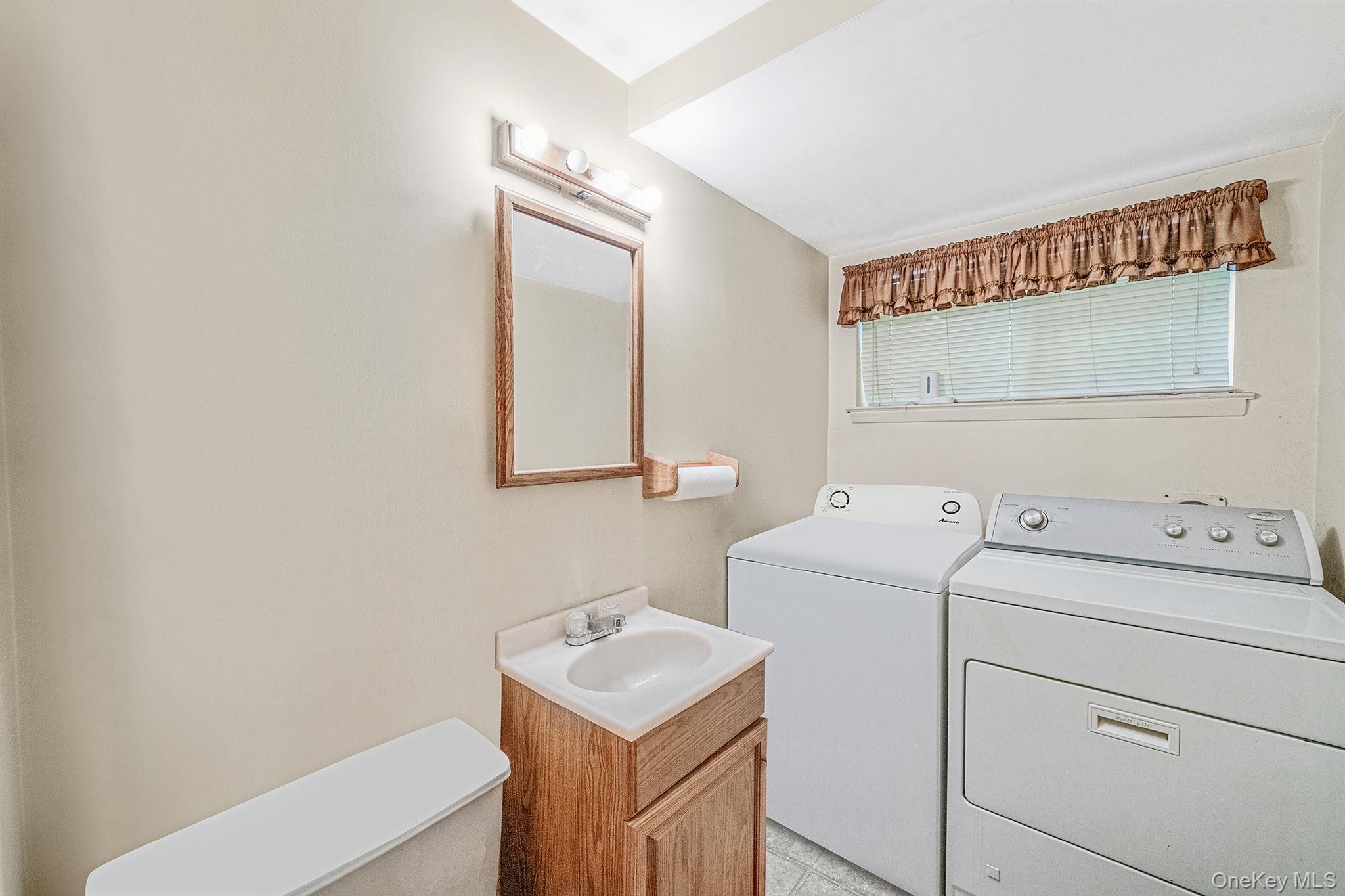 101 Elmwood Avenue, Selden, NY 11784