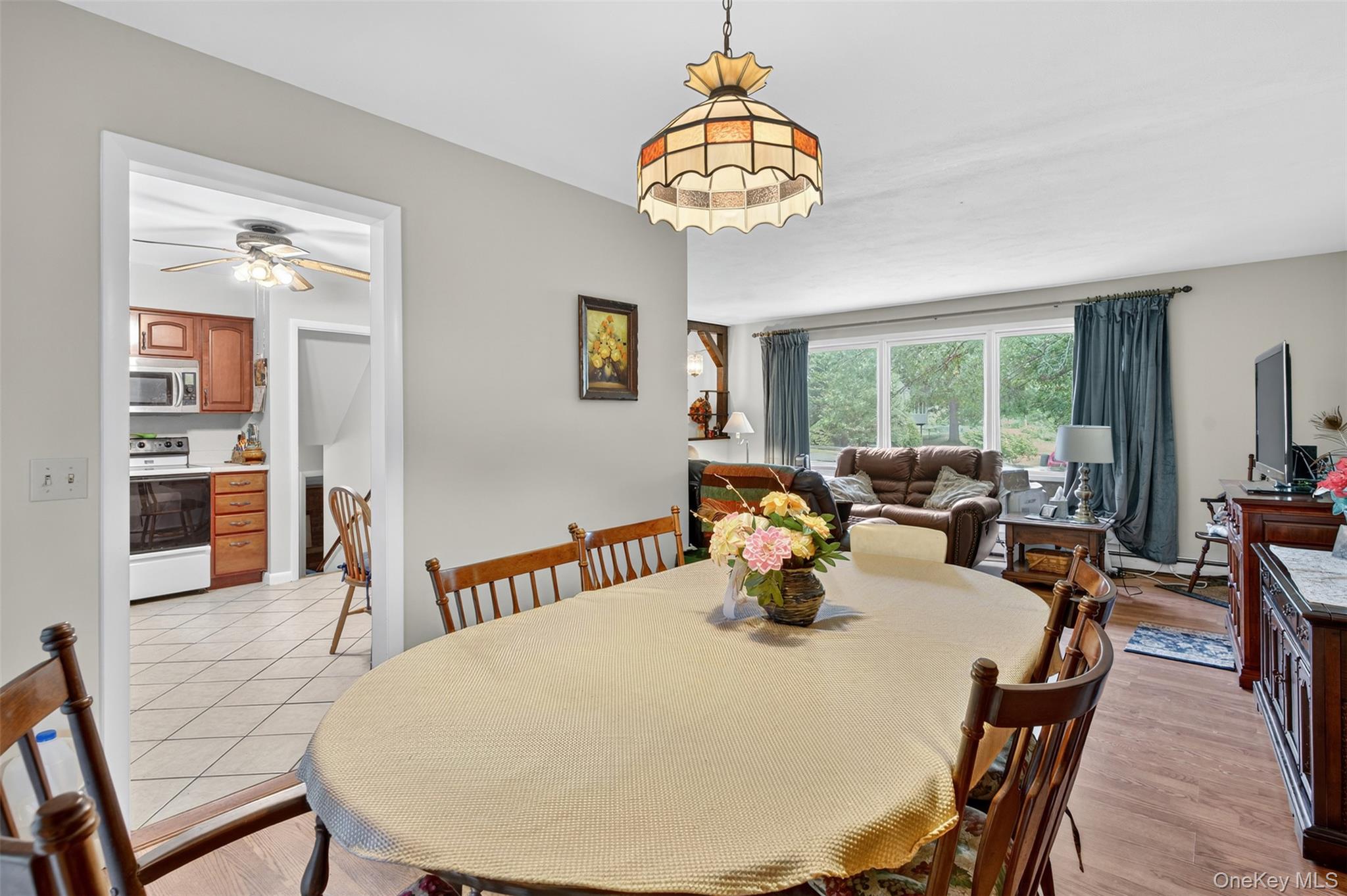 28 Forest Valley Road, Pleasant Valley, NY 12569