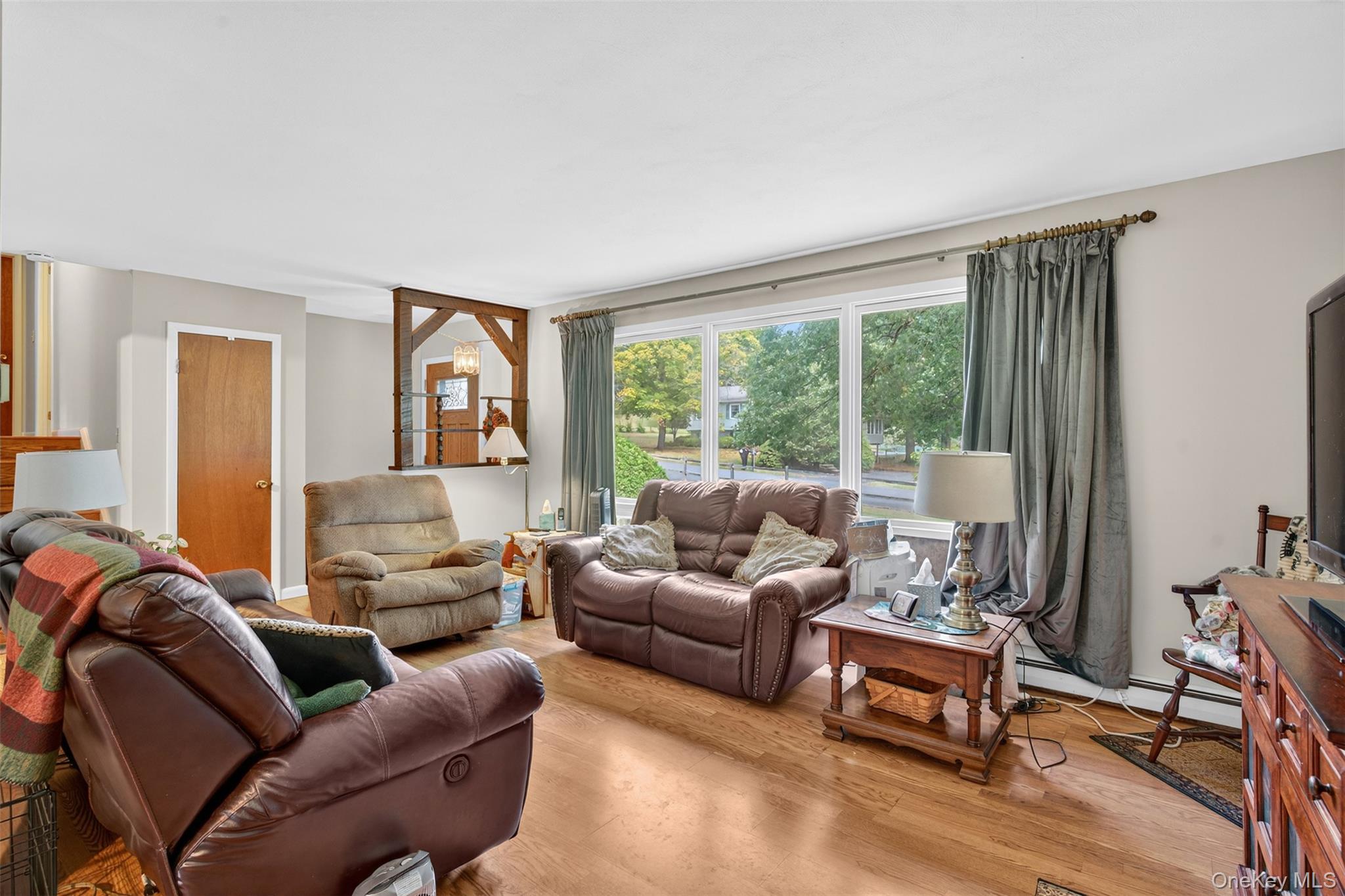 28 Forest Valley Road, Pleasant Valley, NY 12569