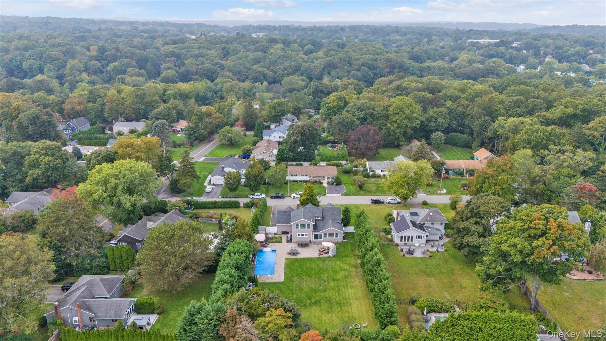 27 Brittany Court, Northport, NY 11768