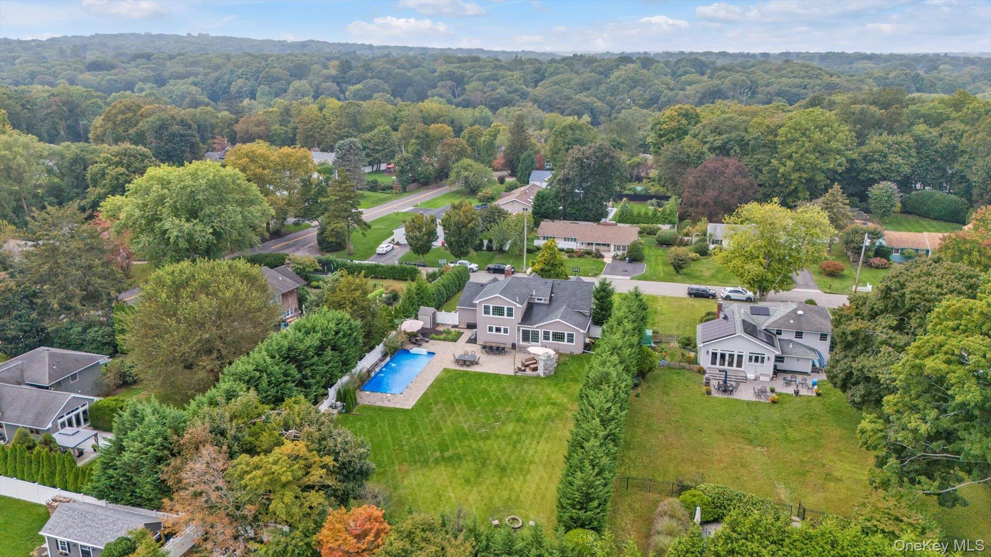 27 Brittany Court, Northport, NY 11768