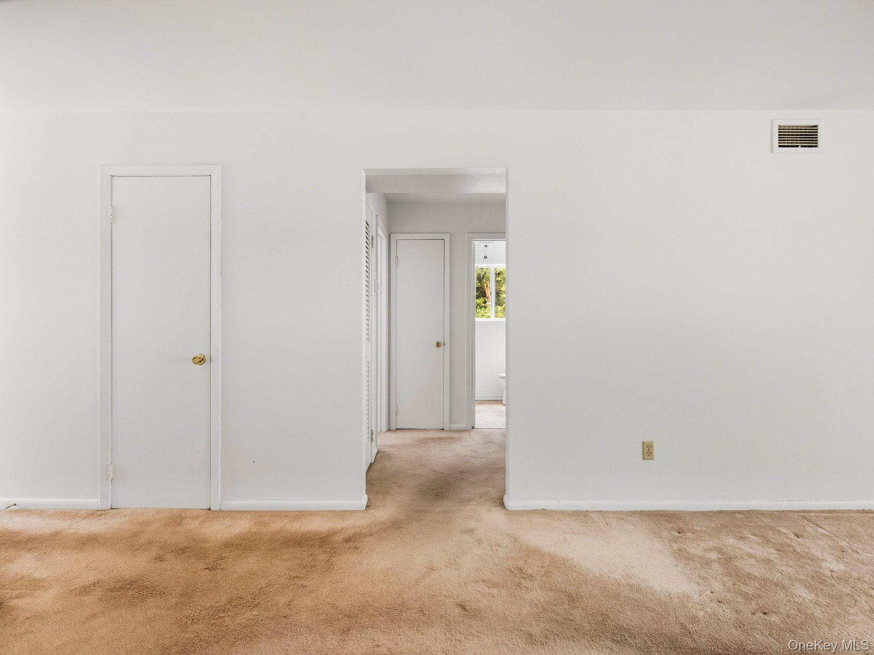 26 Cooper Road # 602, Poughkeepsie, NY 12603