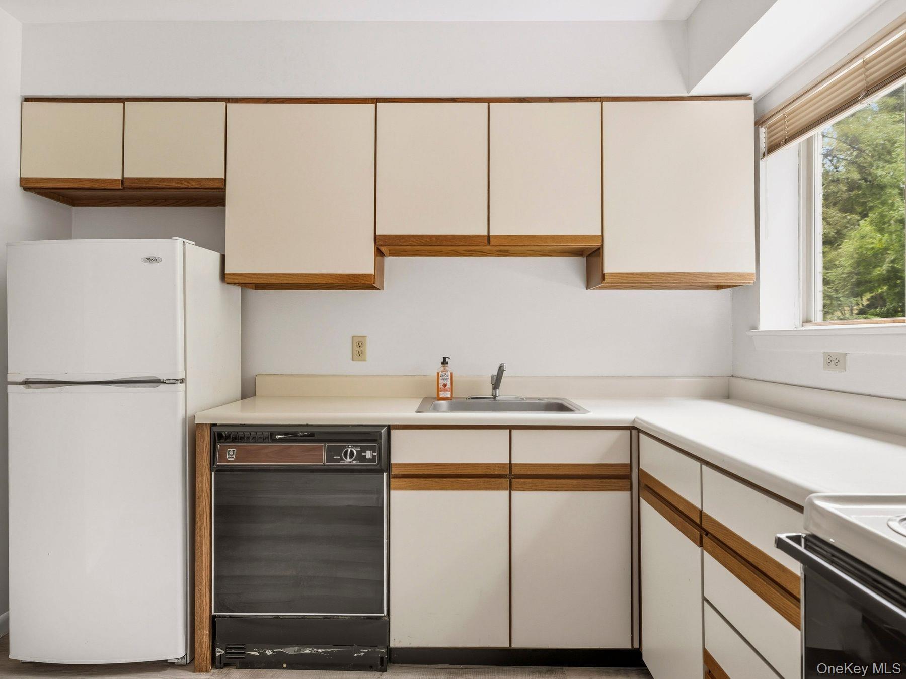 26 Cooper Road # 602, Poughkeepsie, NY 12603