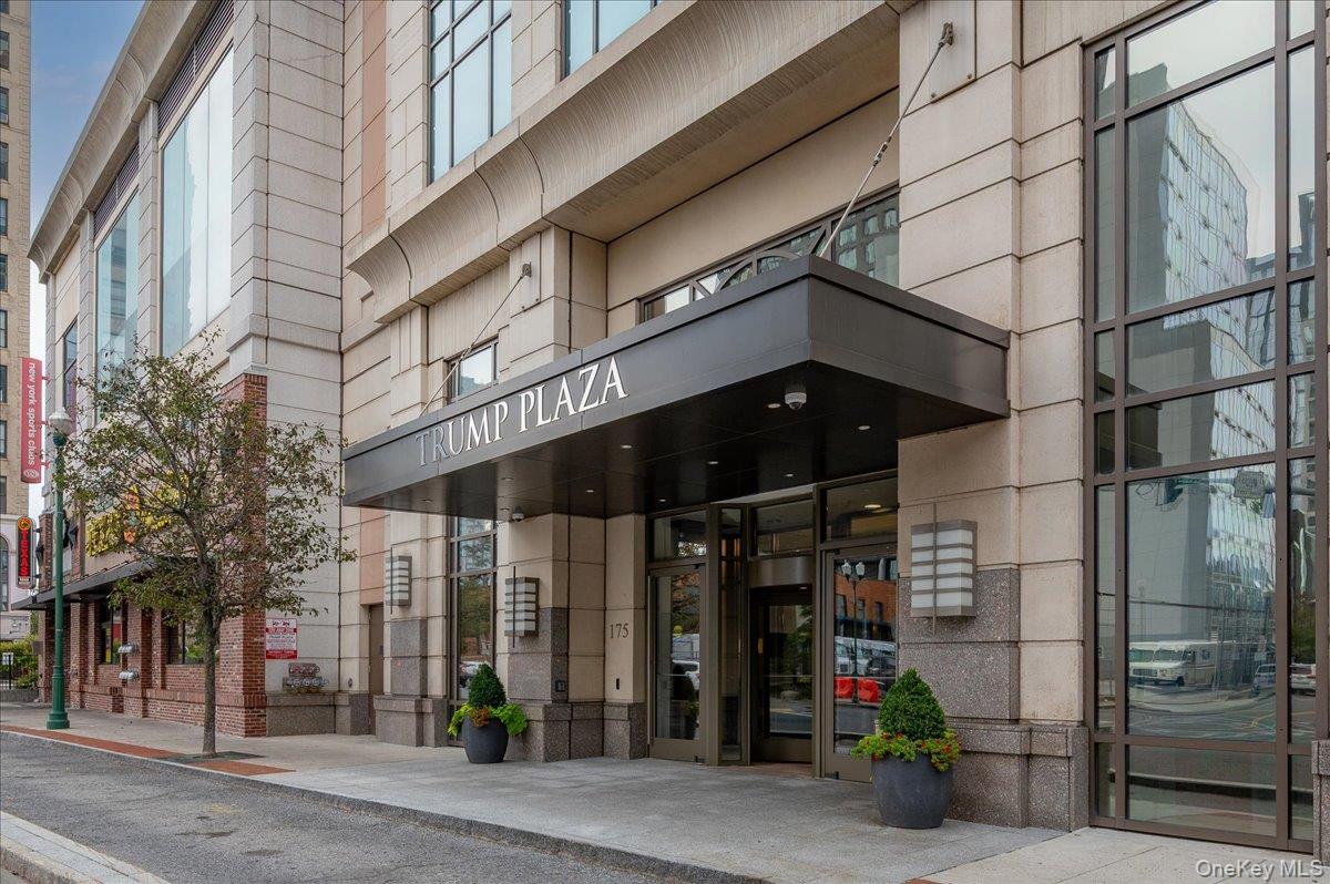 175 Huguenot Street # 2208, New Rochelle, NY 10801