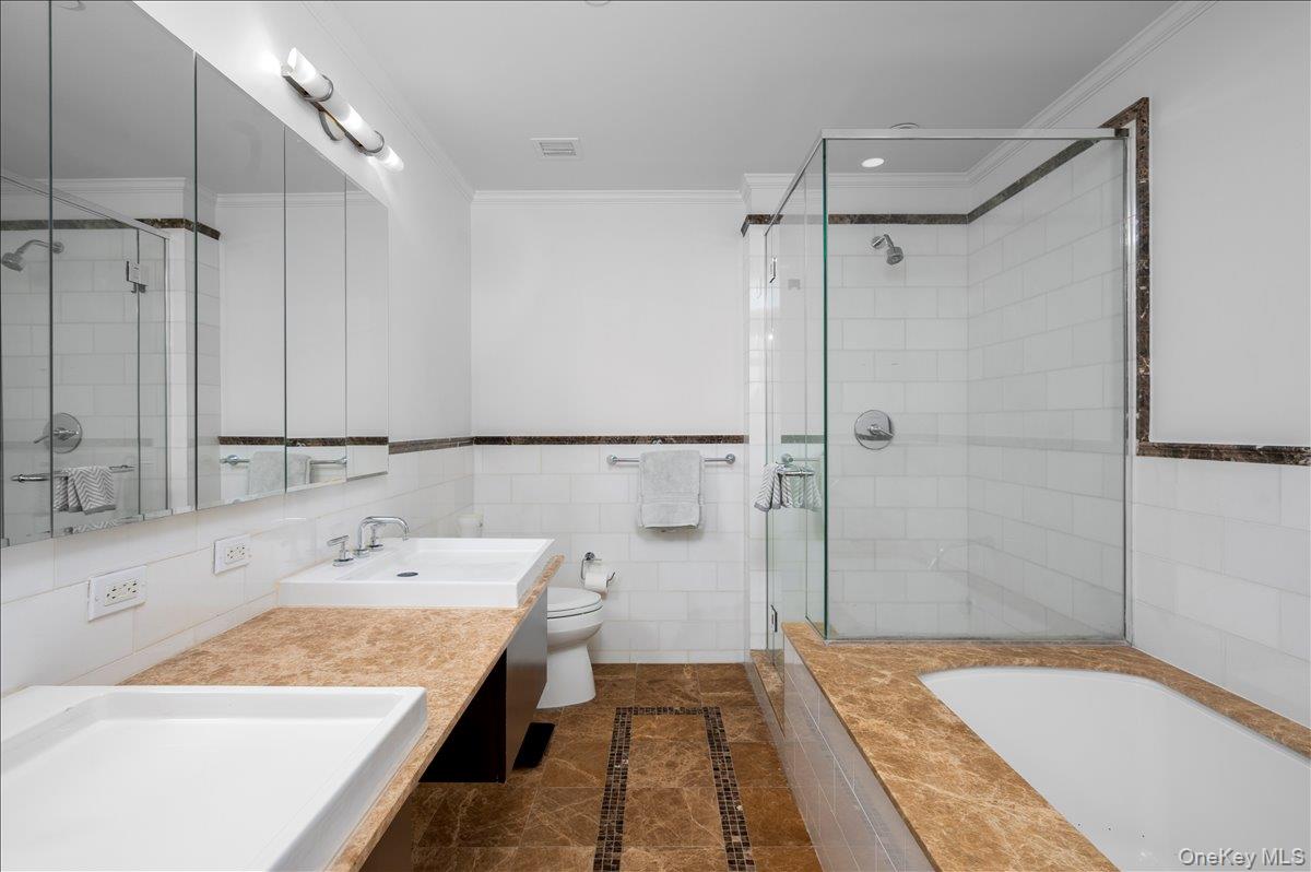 175 Huguenot Street # 2208, New Rochelle, NY 10801