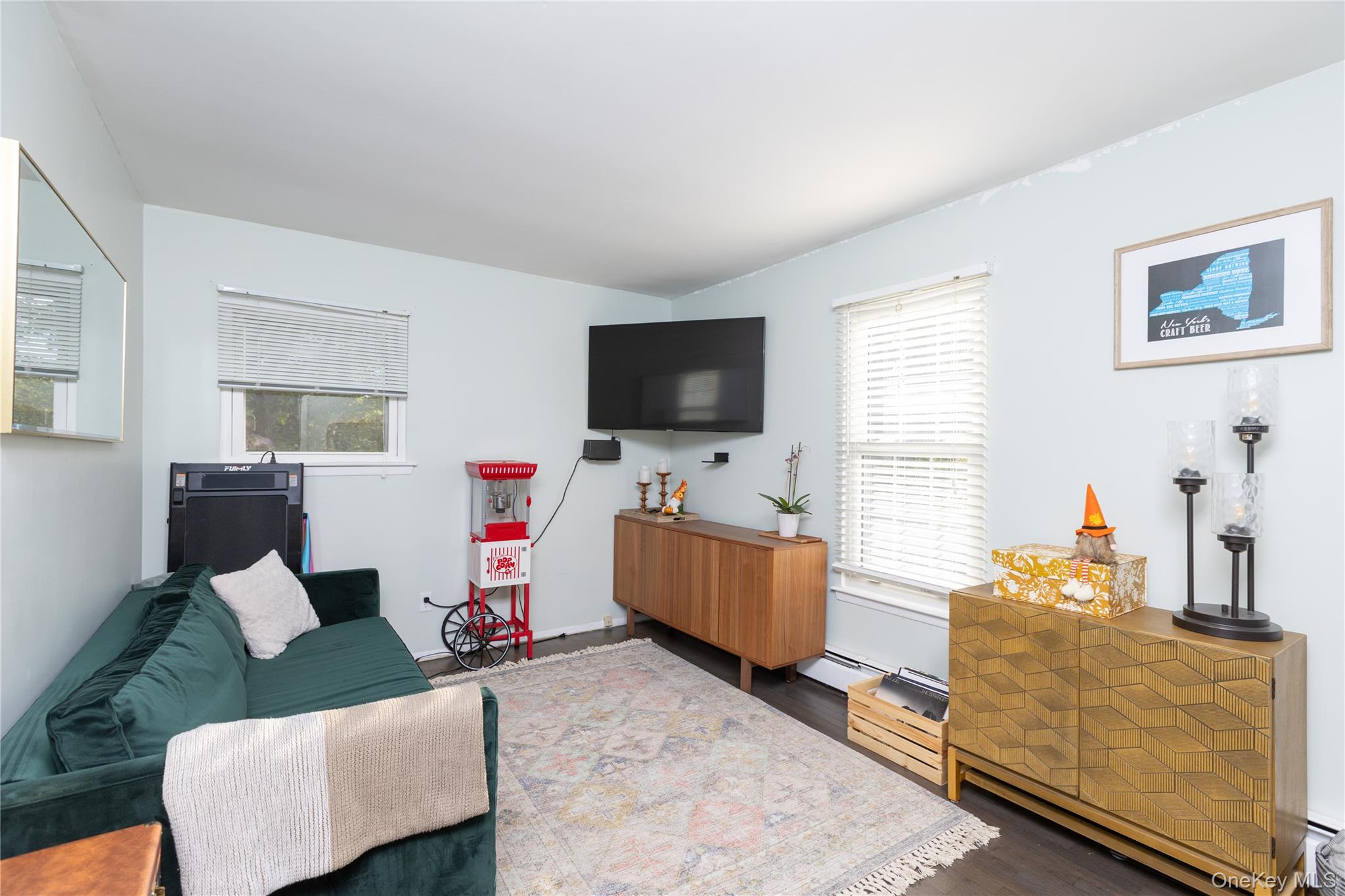 3 Henearly Drive, Miller Place, NY 11764