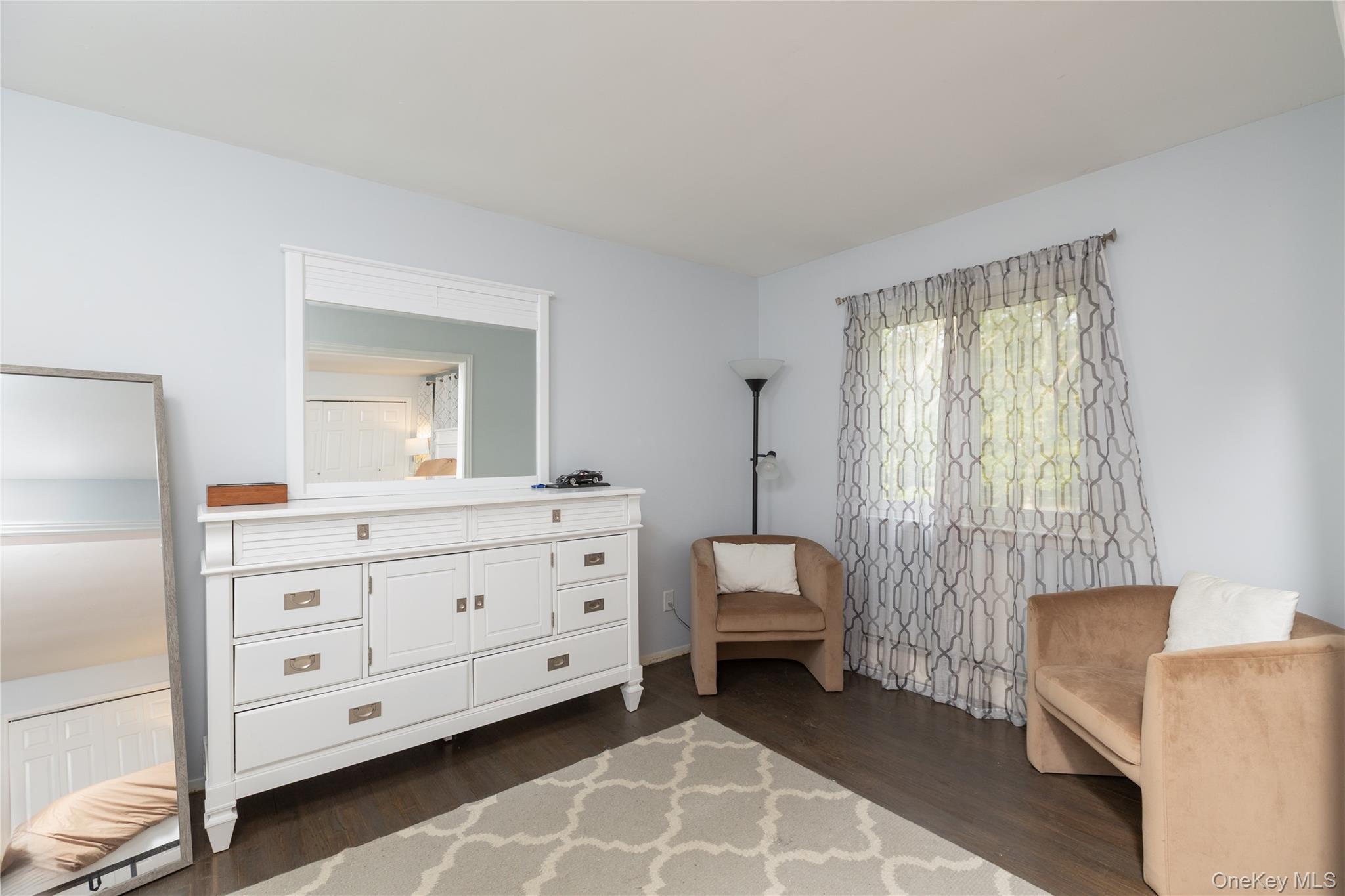 3 Henearly Drive, Miller Place, NY 11764