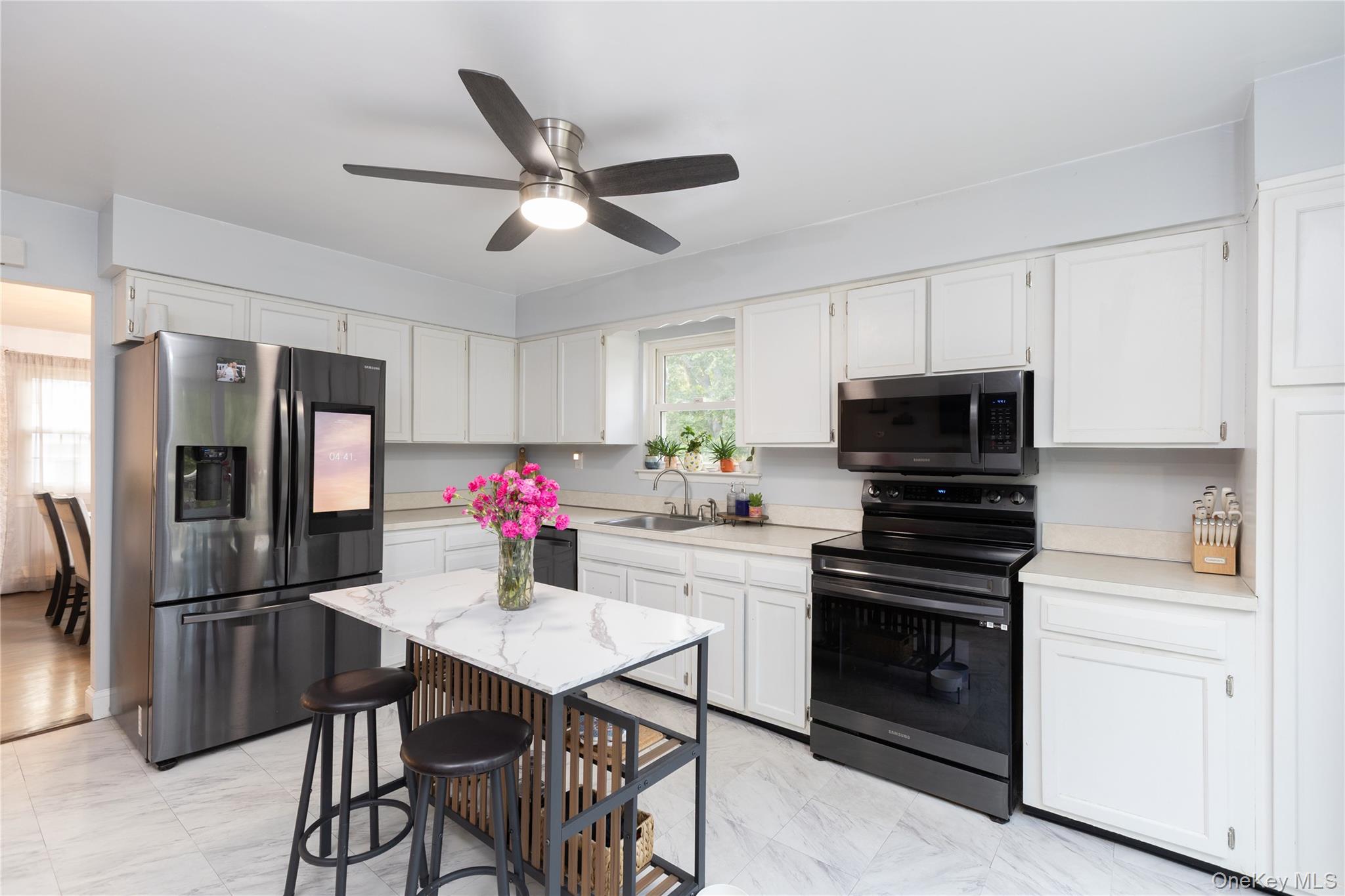 3 Henearly Drive, Miller Place, NY 11764