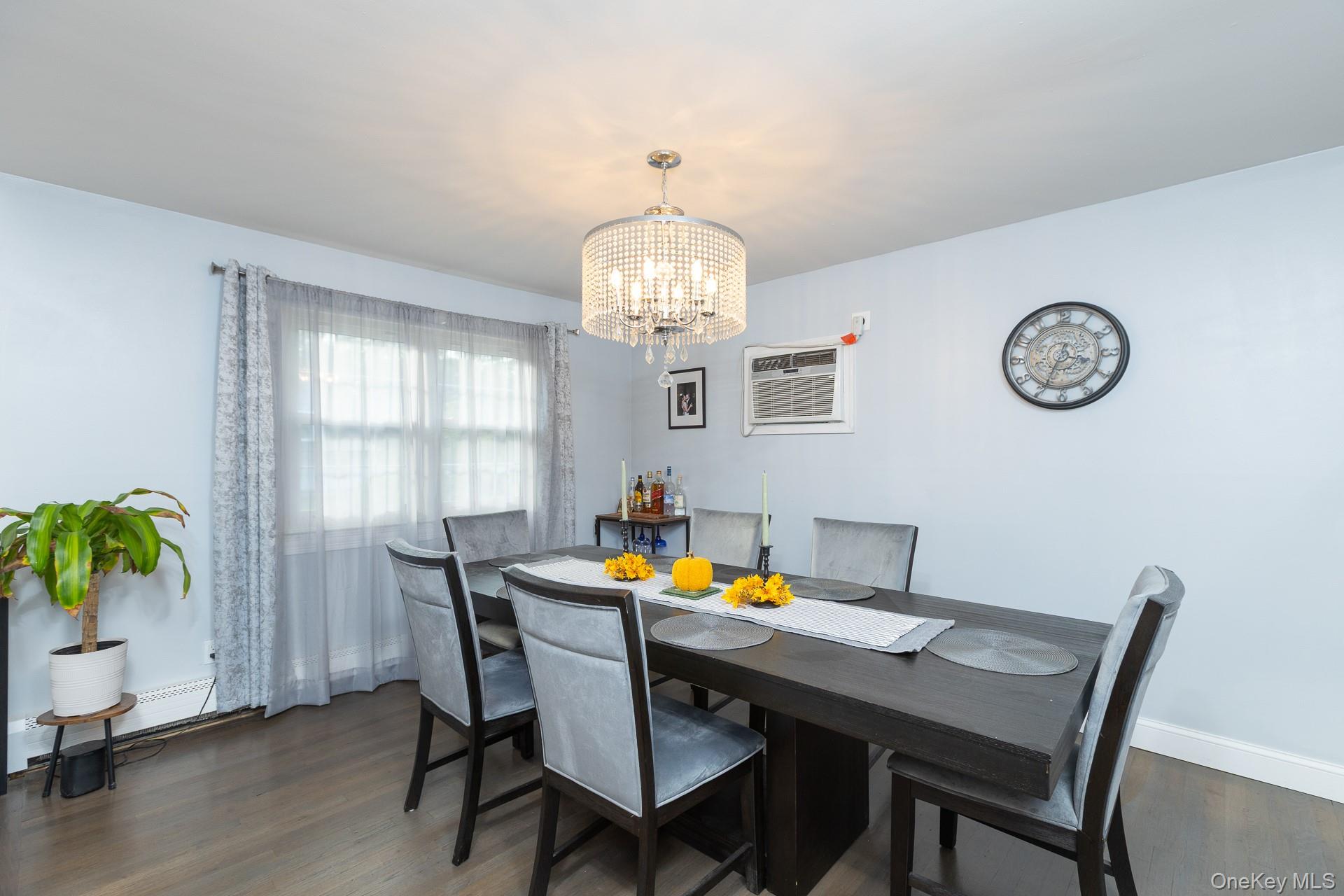 3 Henearly Drive, Miller Place, NY 11764