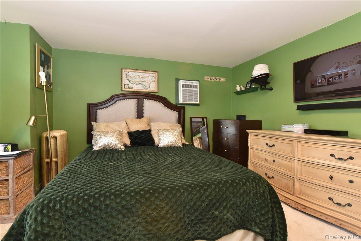 175-05 145th Drive, Springfield Gardens, NY 11434