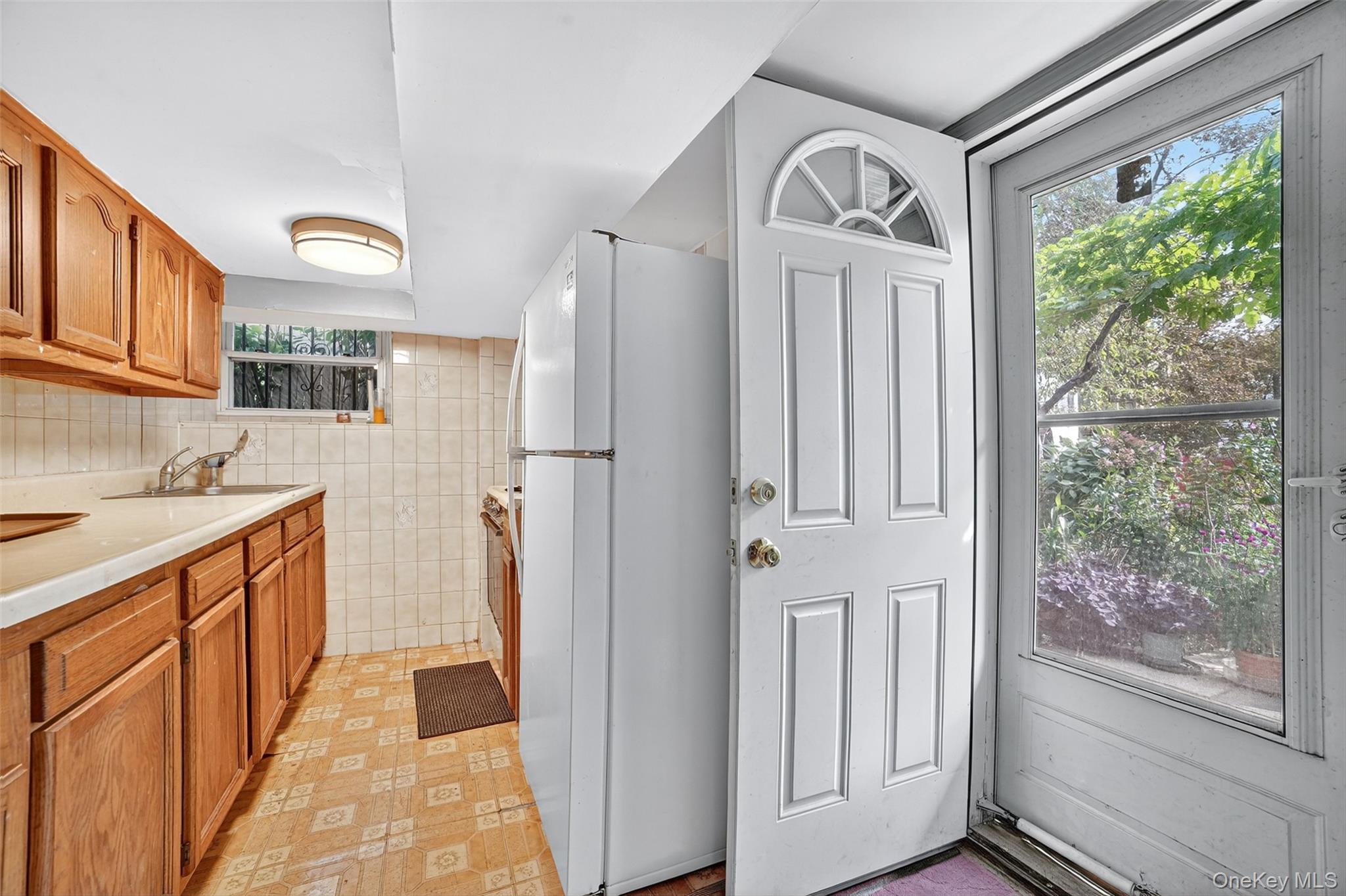 180 Saratoga Avenue, Yonkers, NY 10705