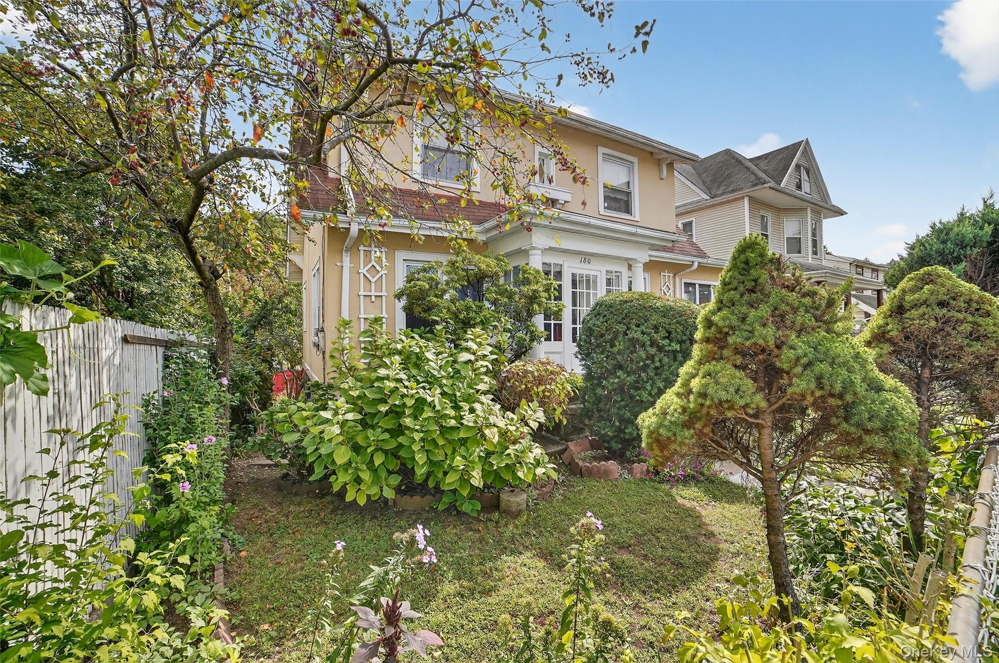 180 Saratoga Avenue, Yonkers, NY 10705