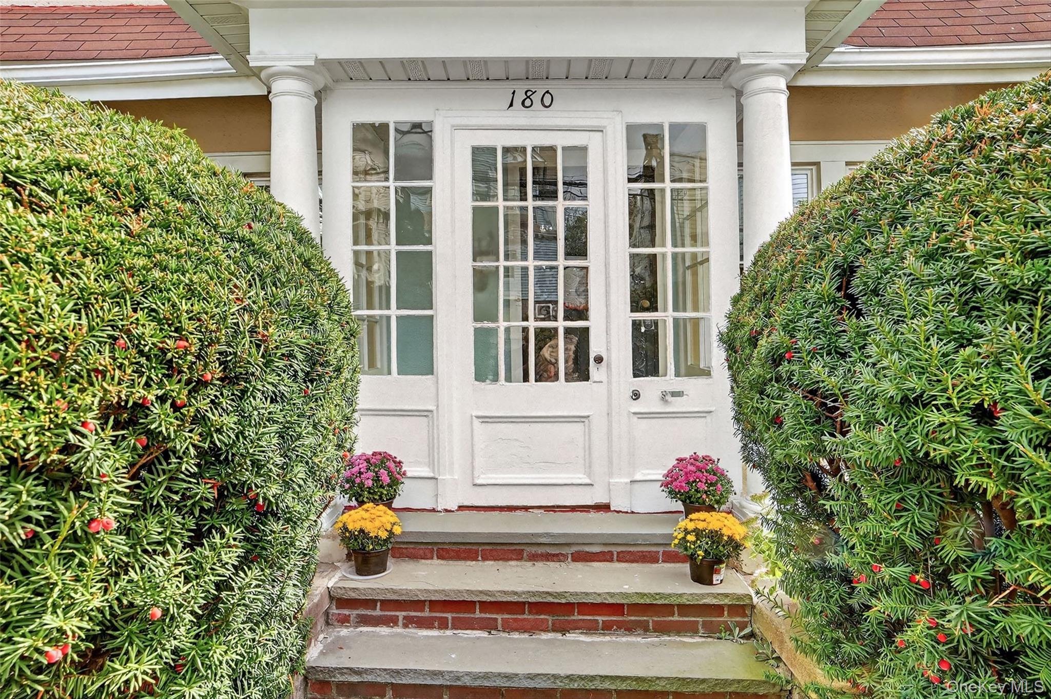 180 Saratoga Avenue, Yonkers, NY 10705