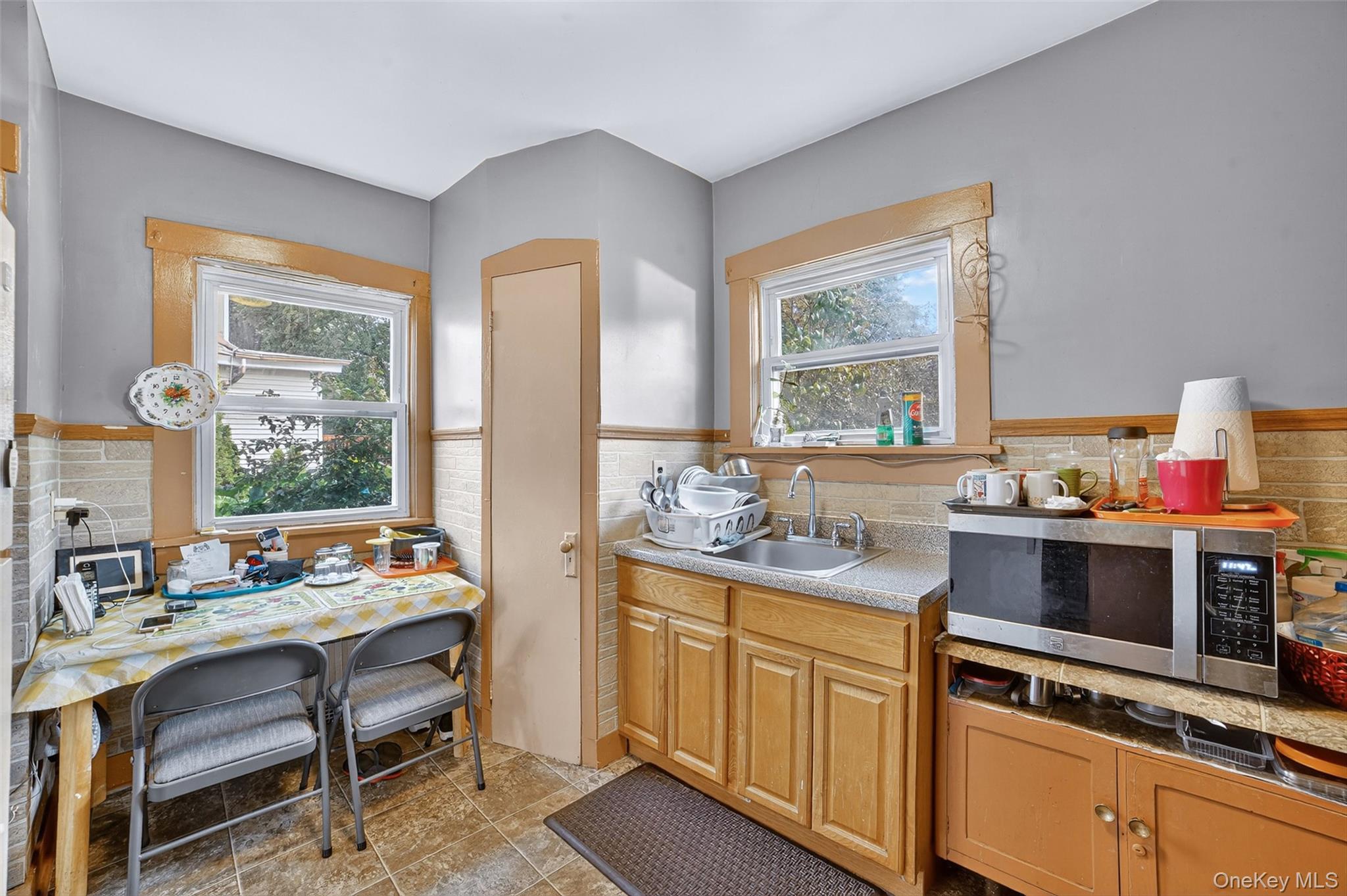 180 Saratoga Avenue, Yonkers, NY 10705