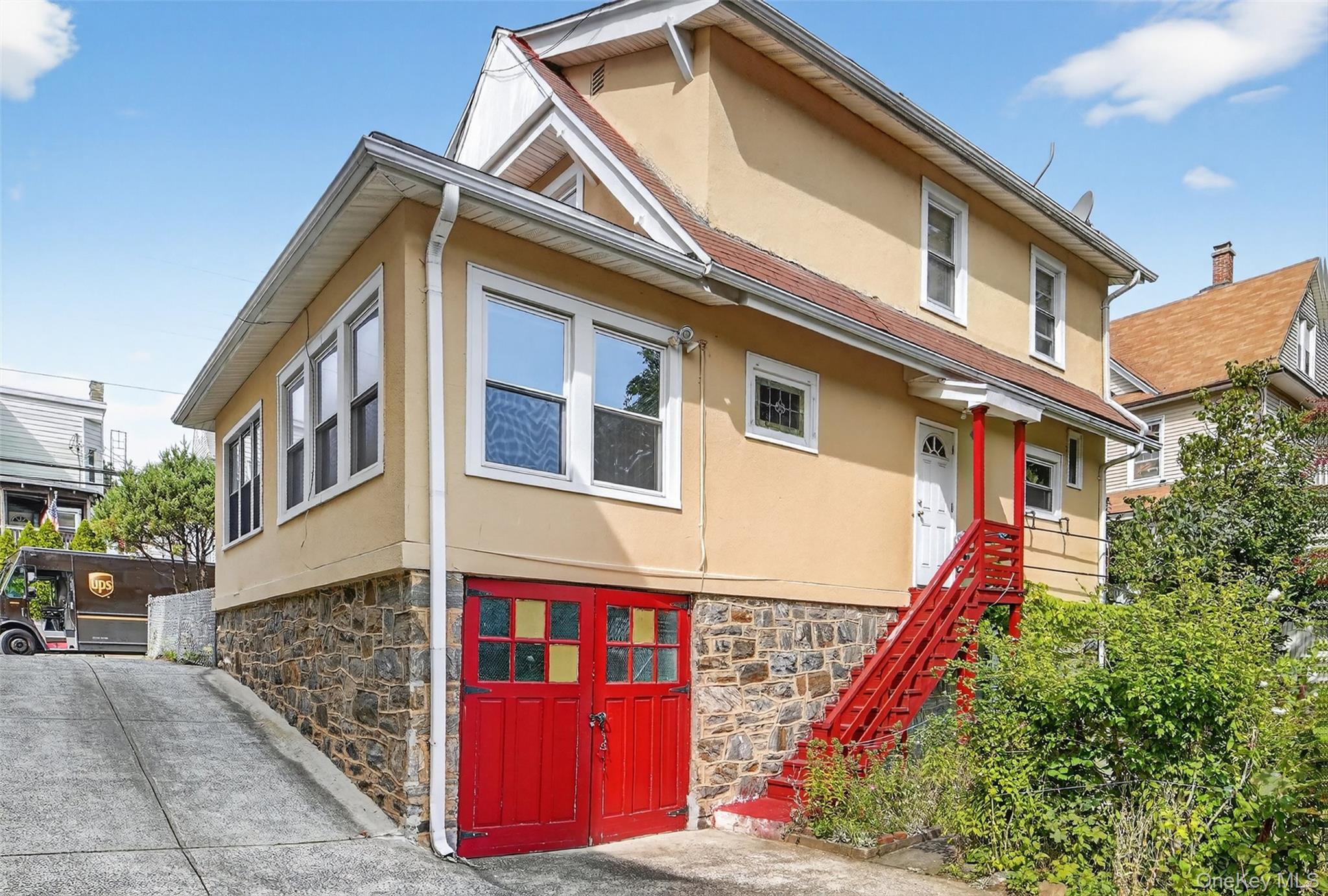 180 Saratoga Avenue, Yonkers, NY 10705