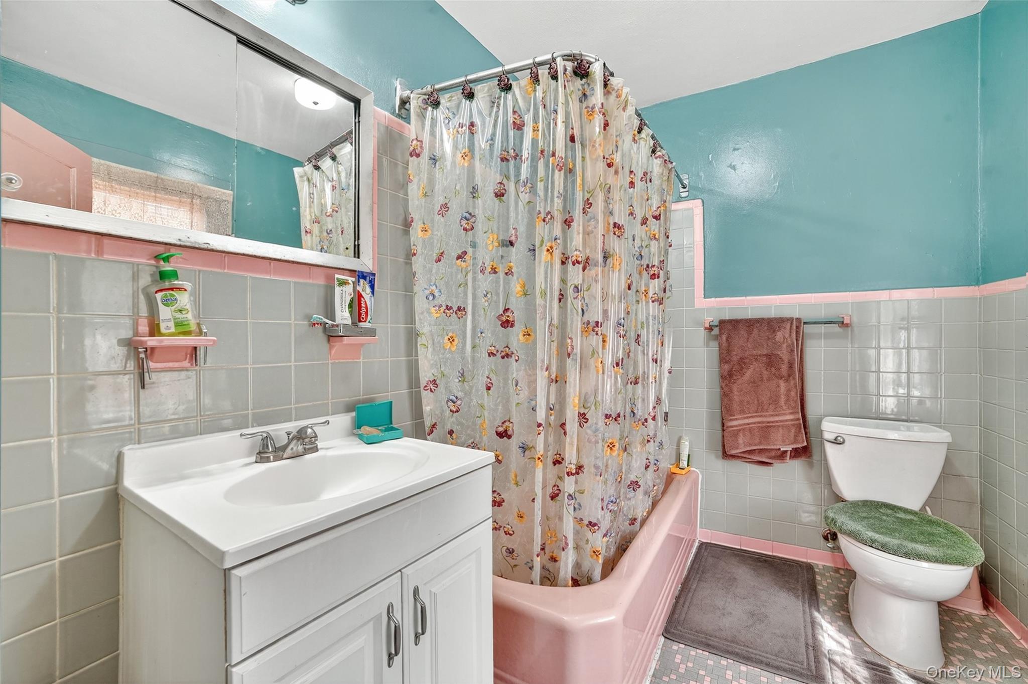 180 Saratoga Avenue, Yonkers, NY 10705