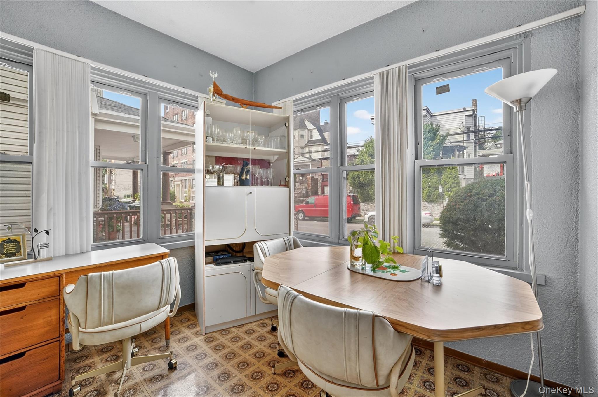 180 Saratoga Avenue, Yonkers, NY 10705